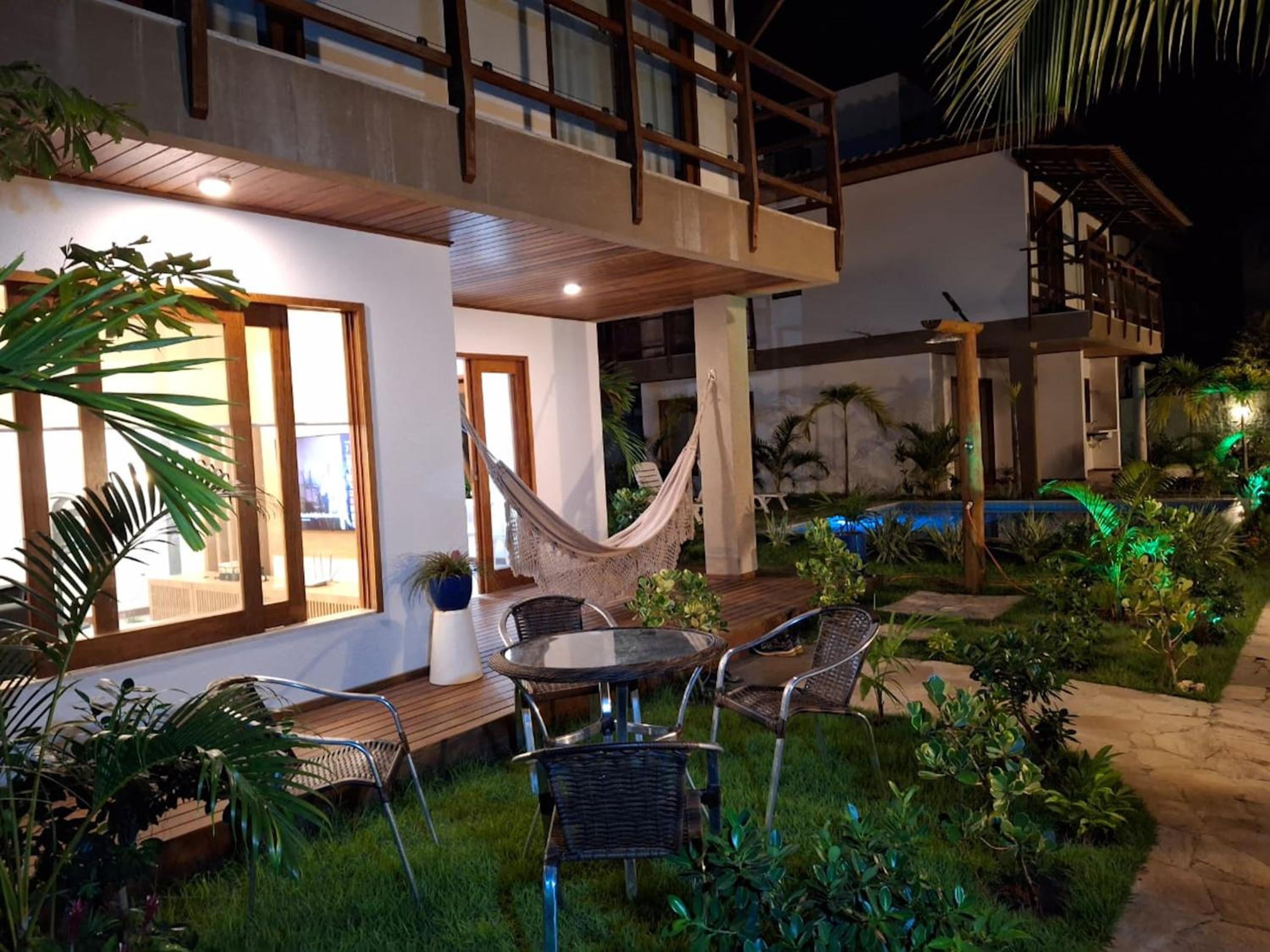 Residencial VillaBella casa 3 Quartos, piscina, na Vila junto ao Centro e Praia