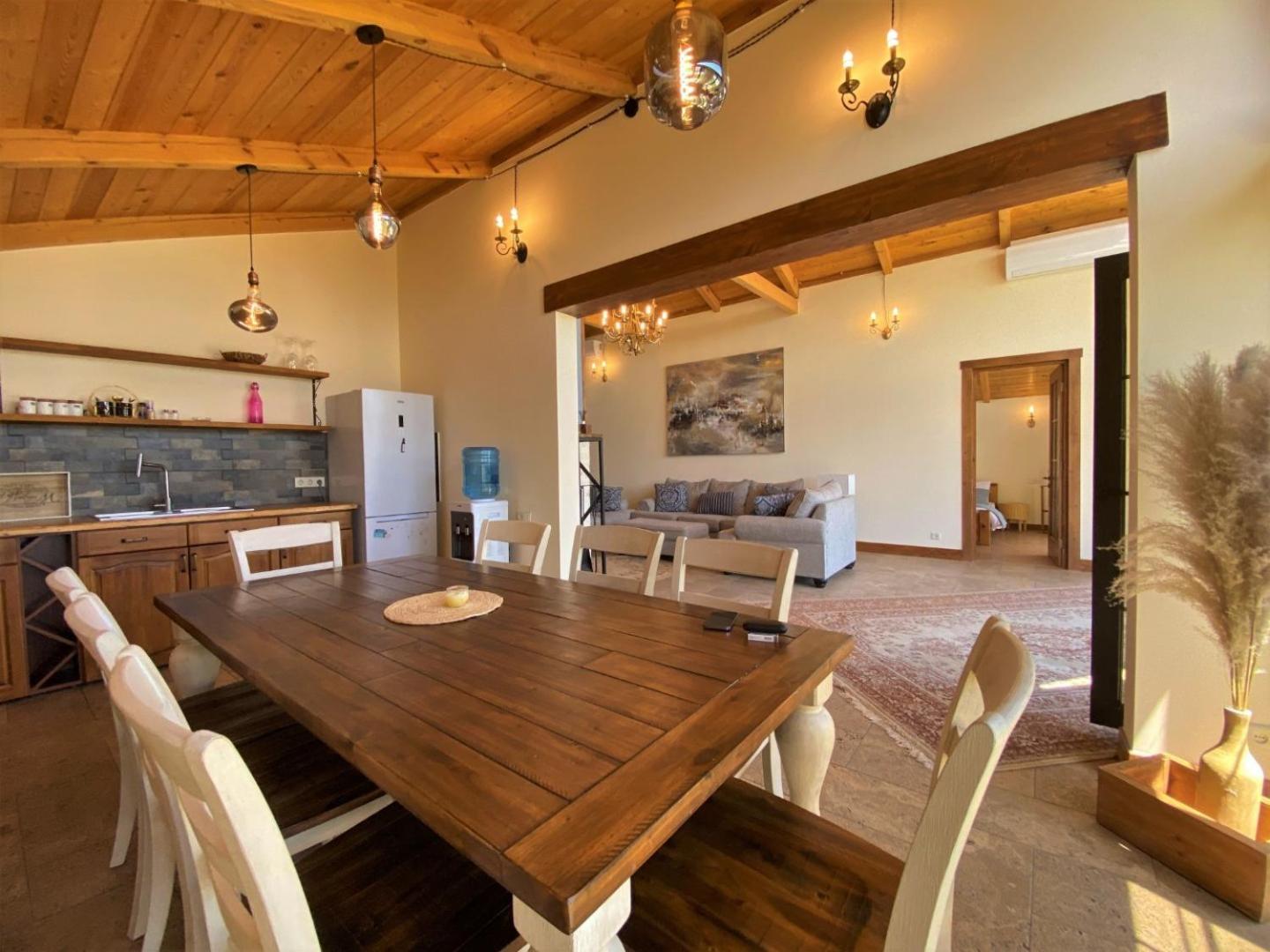 Bloom House