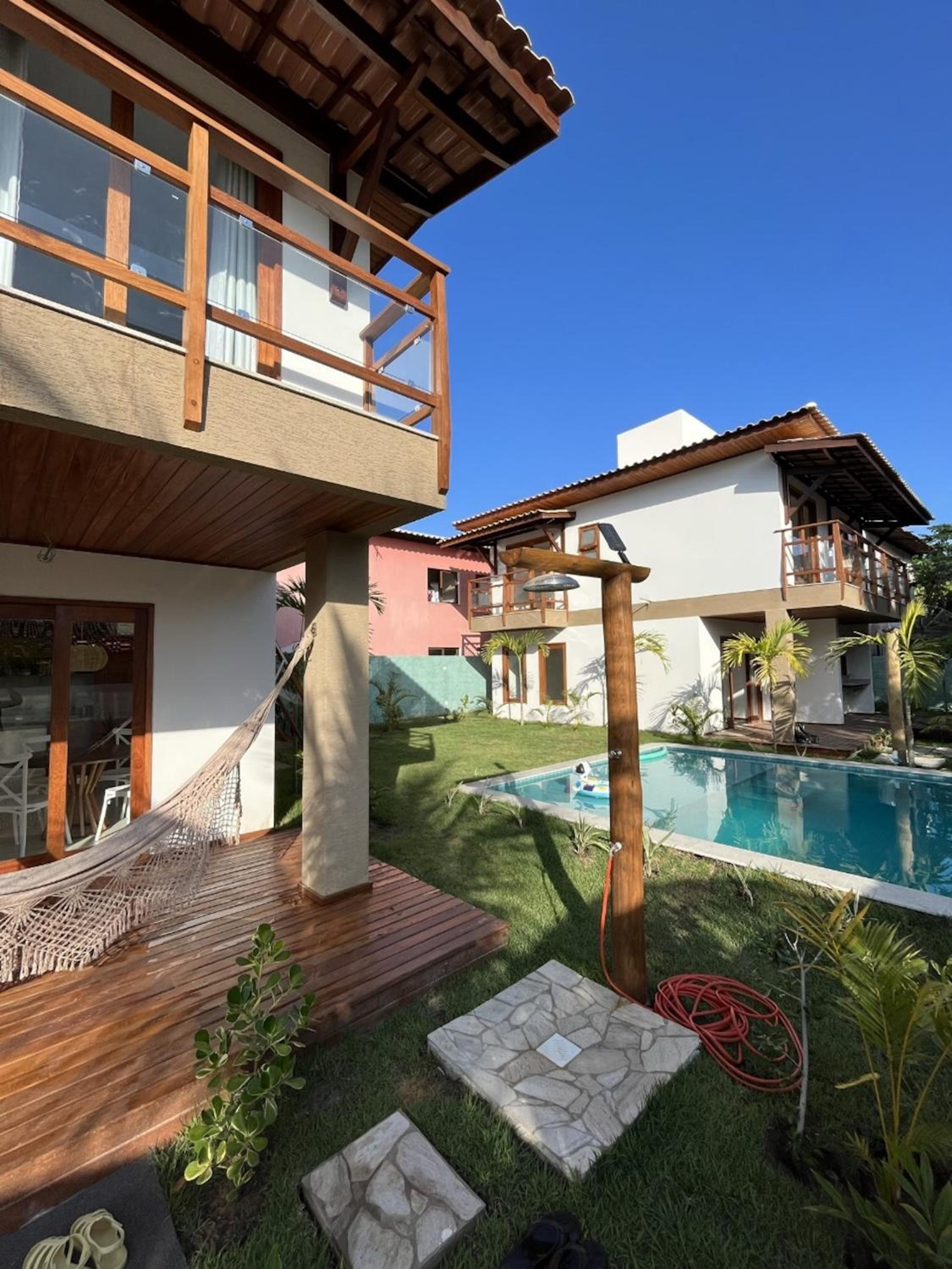 Residencial VillaBella casa 3 Quartos, piscina, na Vila junto ao Centro e Praia