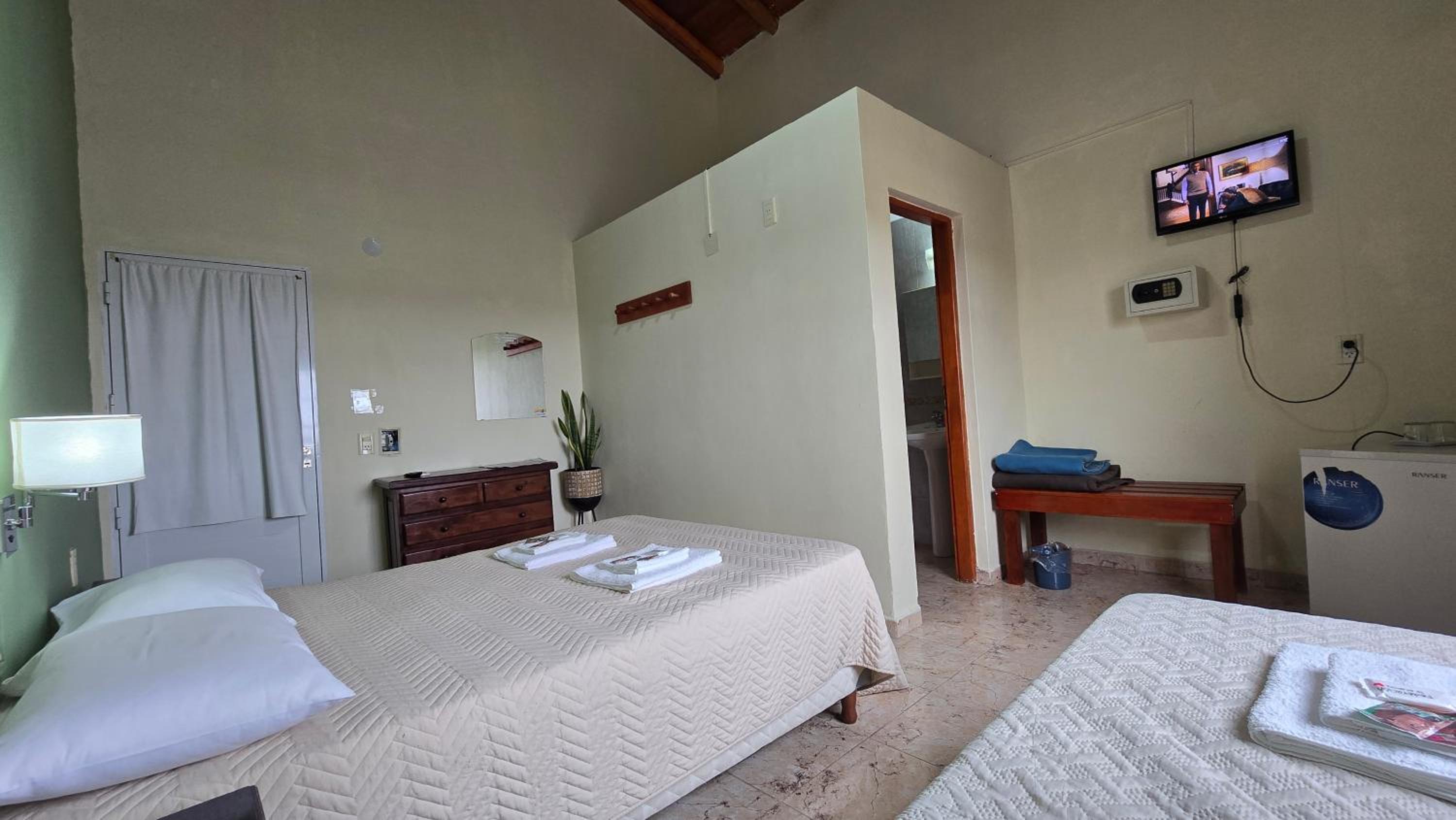 Hotel Arenas Blancas