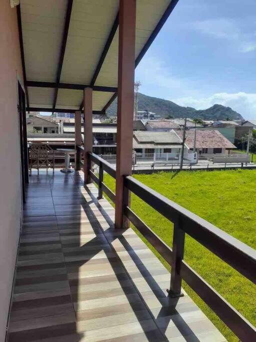 Apto 3 dormitórios na Prainha 8 a 10 pessoas