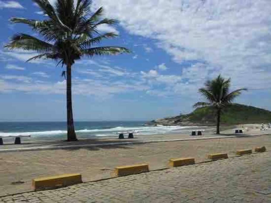 Apto 3 dormitórios na Prainha 8 a 10 pessoas