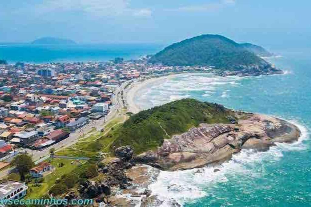 Apto 3 dormitórios na Prainha 8 a 10 pessoas