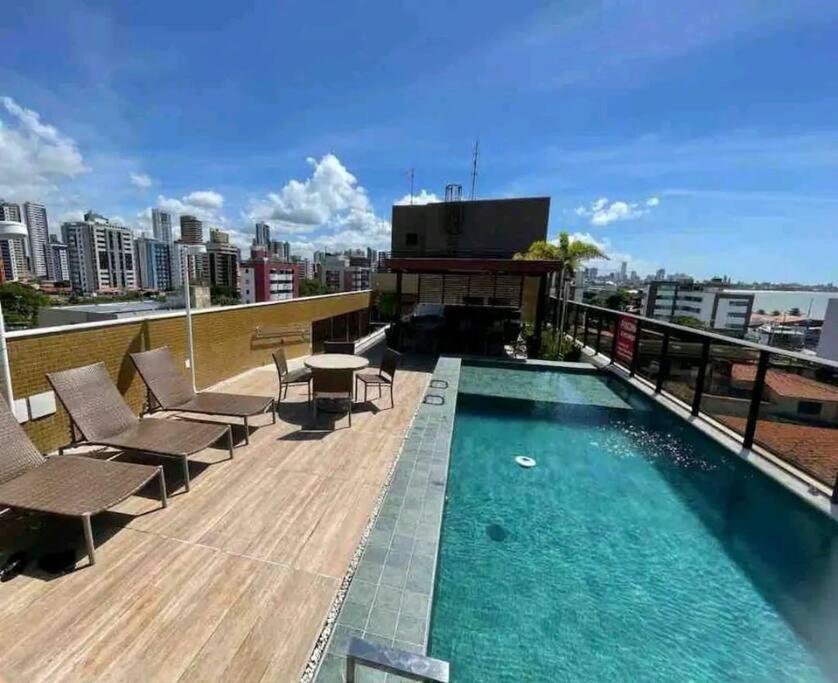 UNO Flat - a poucos mts da praia de Manaíra