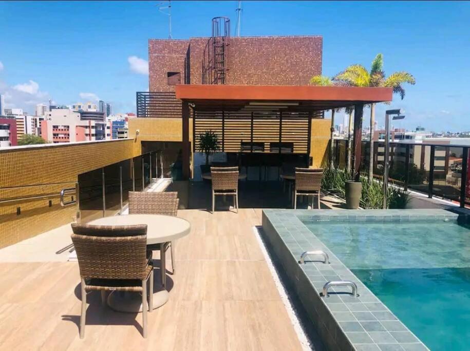 UNO Flat - a poucos mts da praia de Manaíra