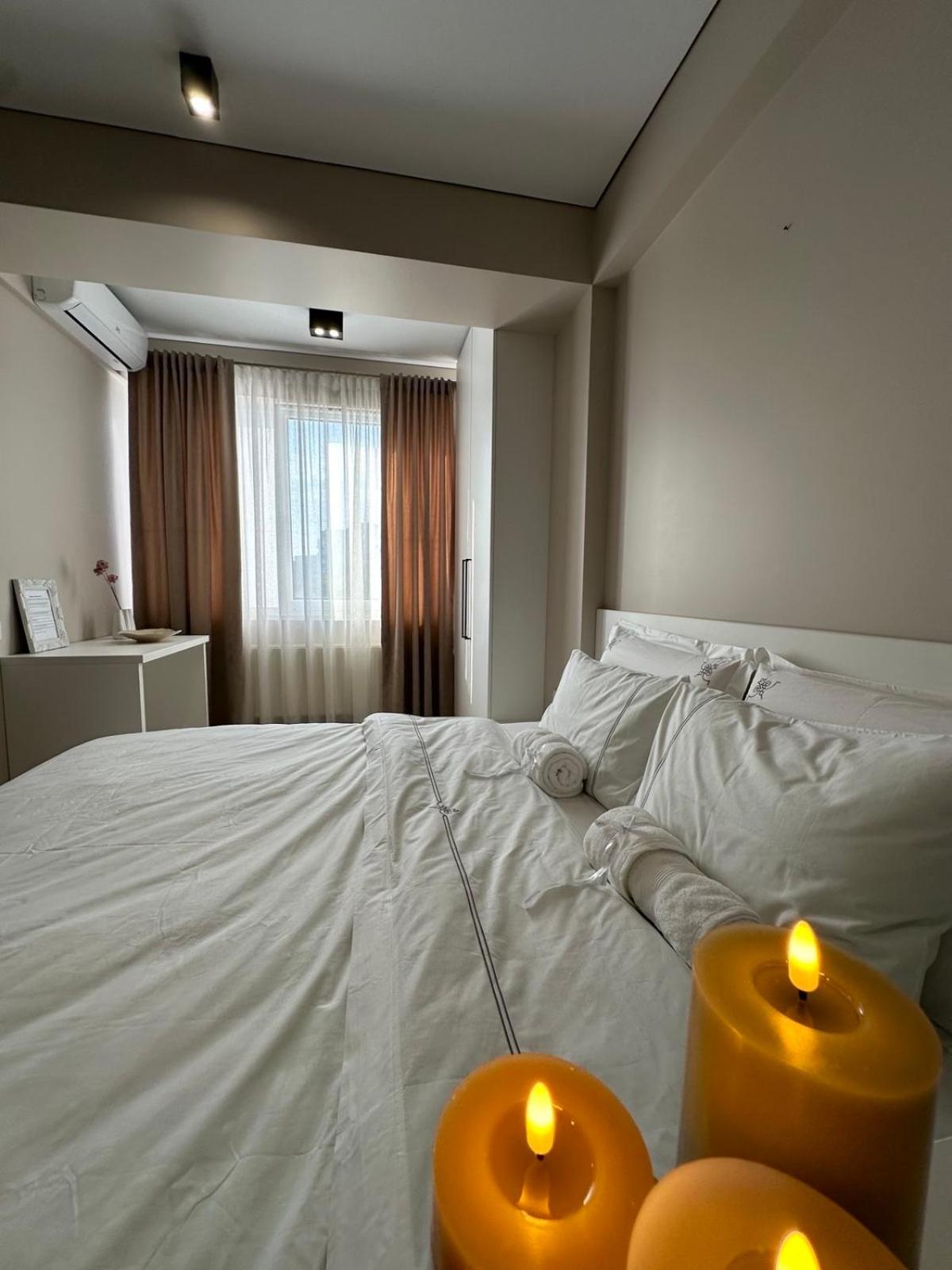ApartDirect Botanic Star view 2