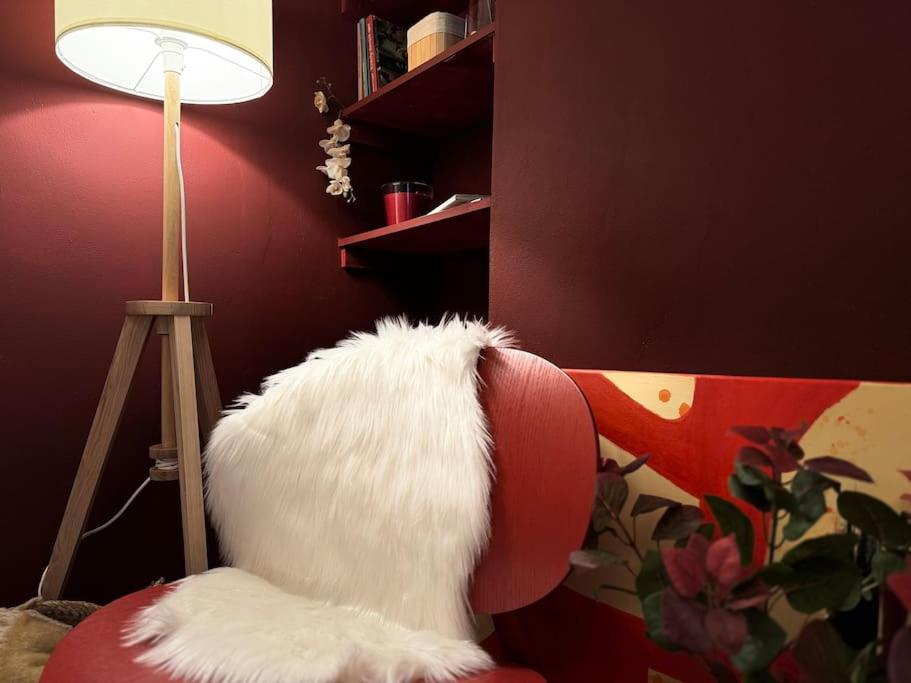 Cherry - Prague Apartment