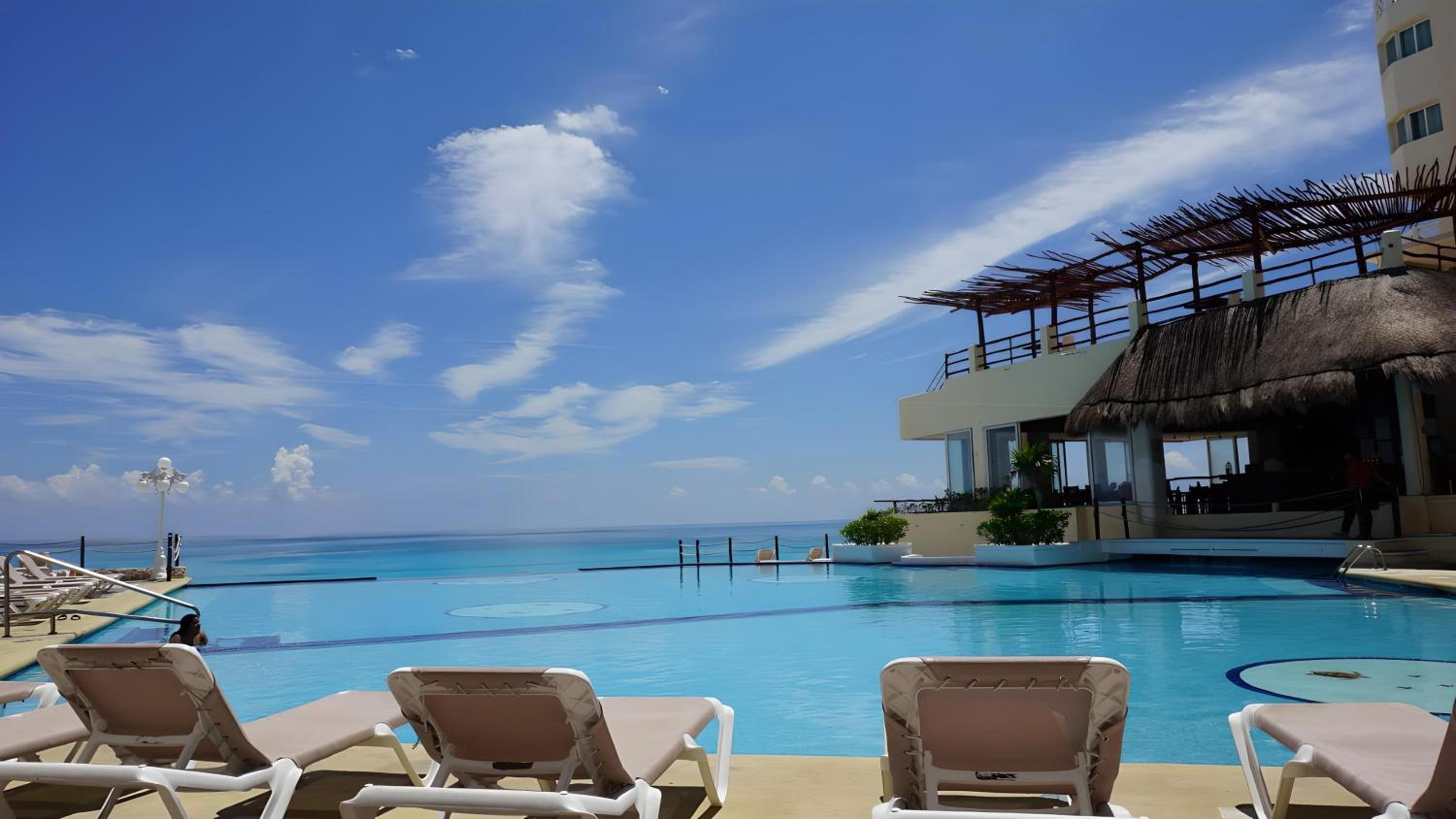Cancun Plaza By Andiani Travel