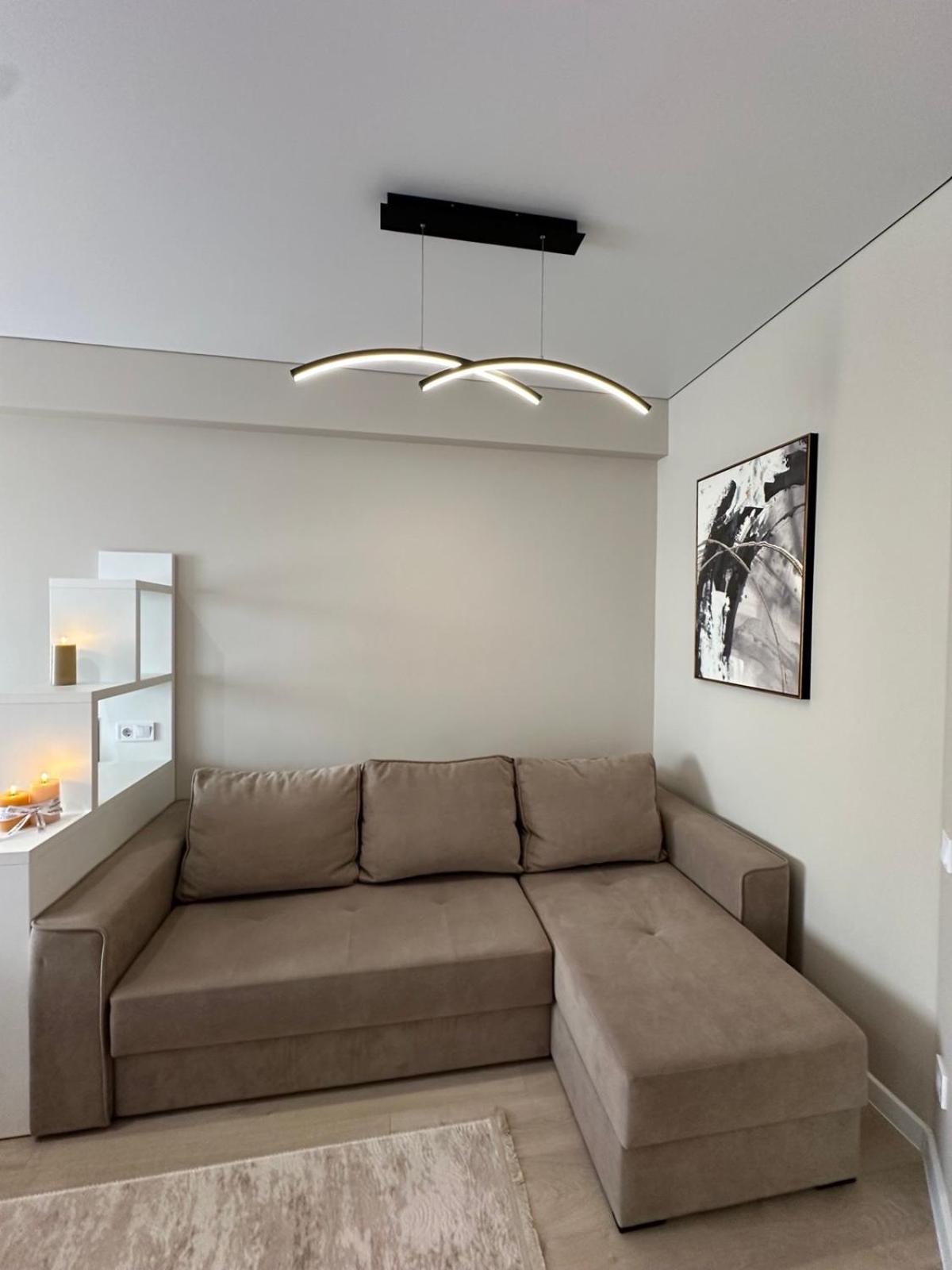 ApartDirect Botanic Star view 4