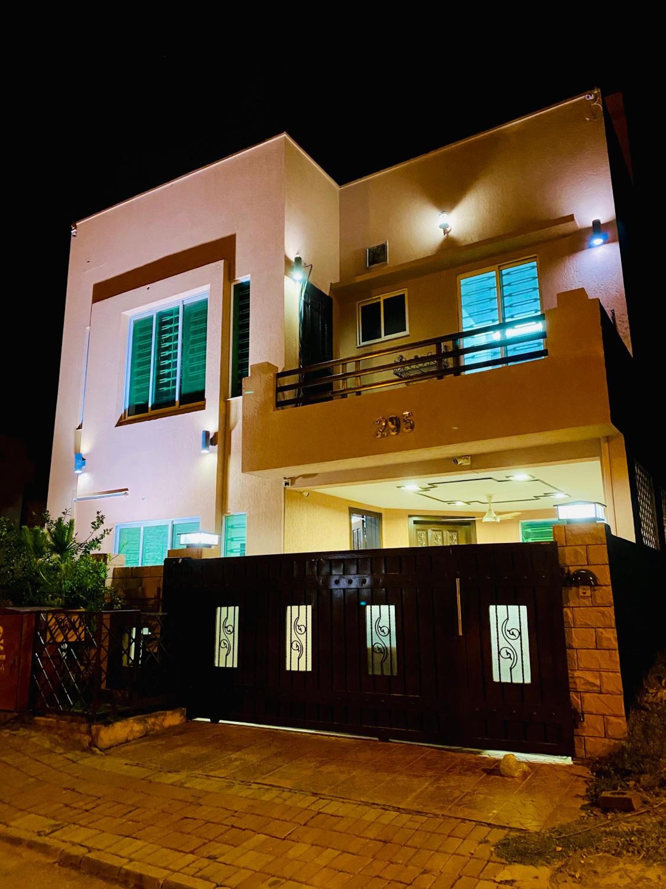 Moonlight Guest House
