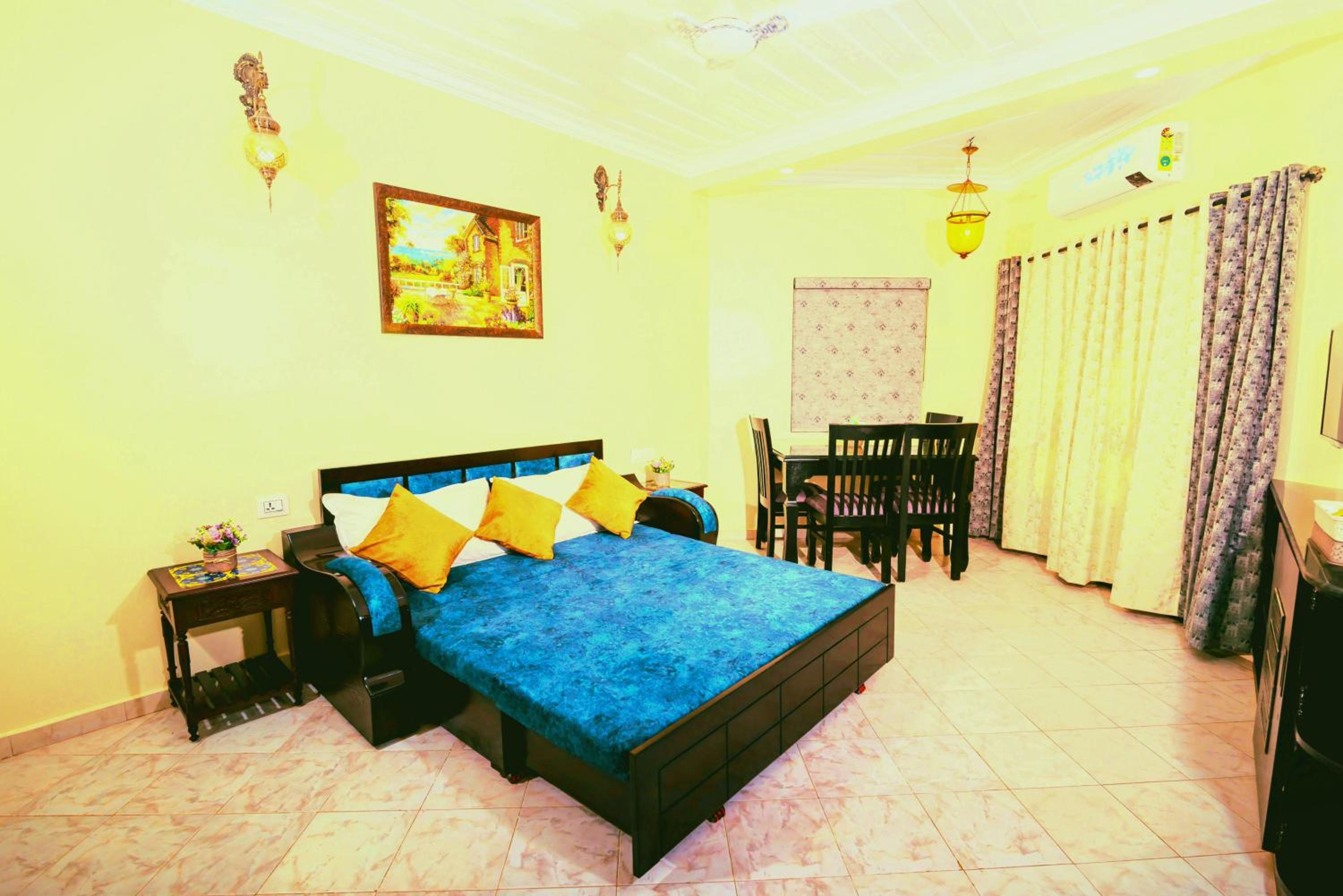 'Golden Sea Pearl' 1 bhk Beach apartment view 5
