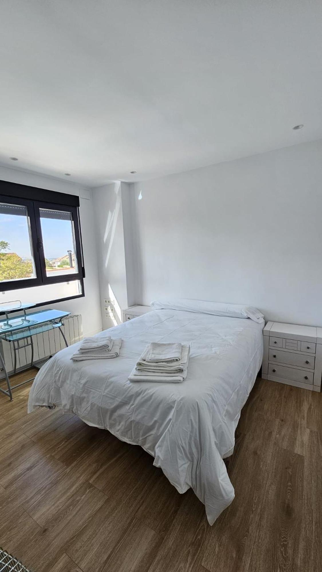 VILLA EXCLUSIVA con Piscina, Jardín y Barbacoa