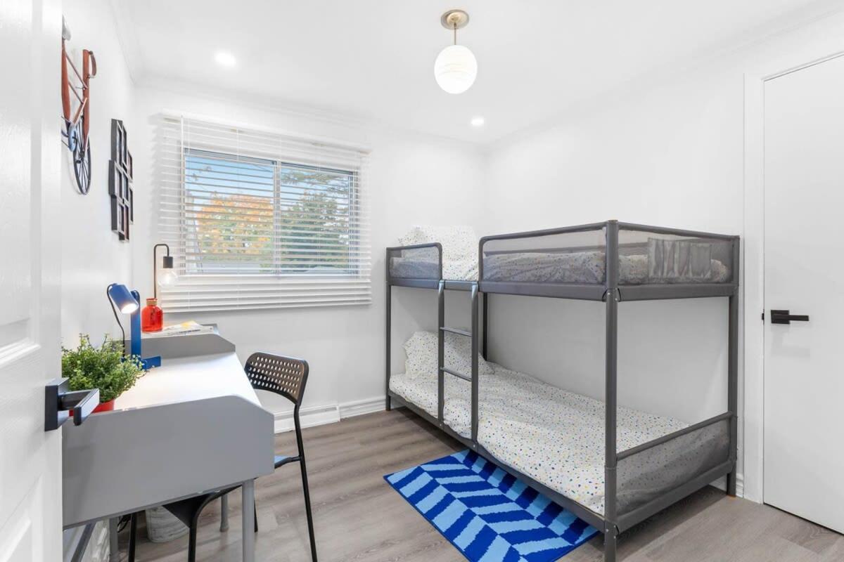 Spacious Urban Cabin in West Montreal - 4BR