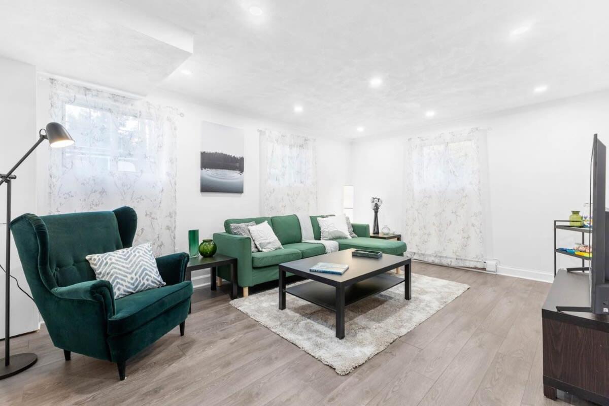 Spacious Urban Cabin in West Montreal - 4BR