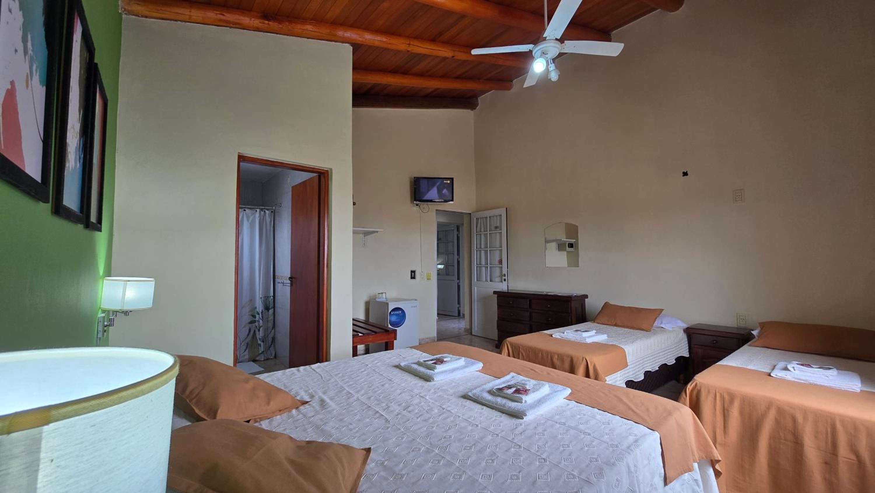 Hotel Arenas Blancas
