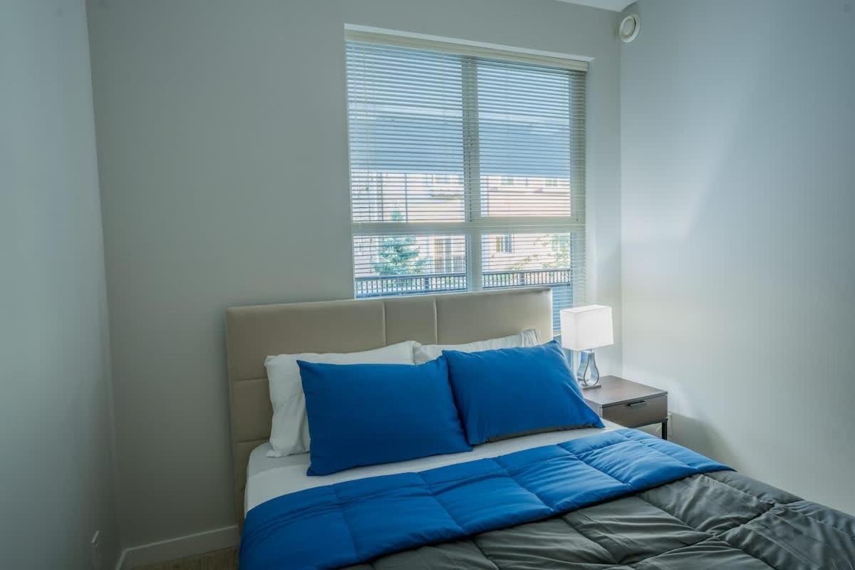 Upscale Modern Condo in Langley
