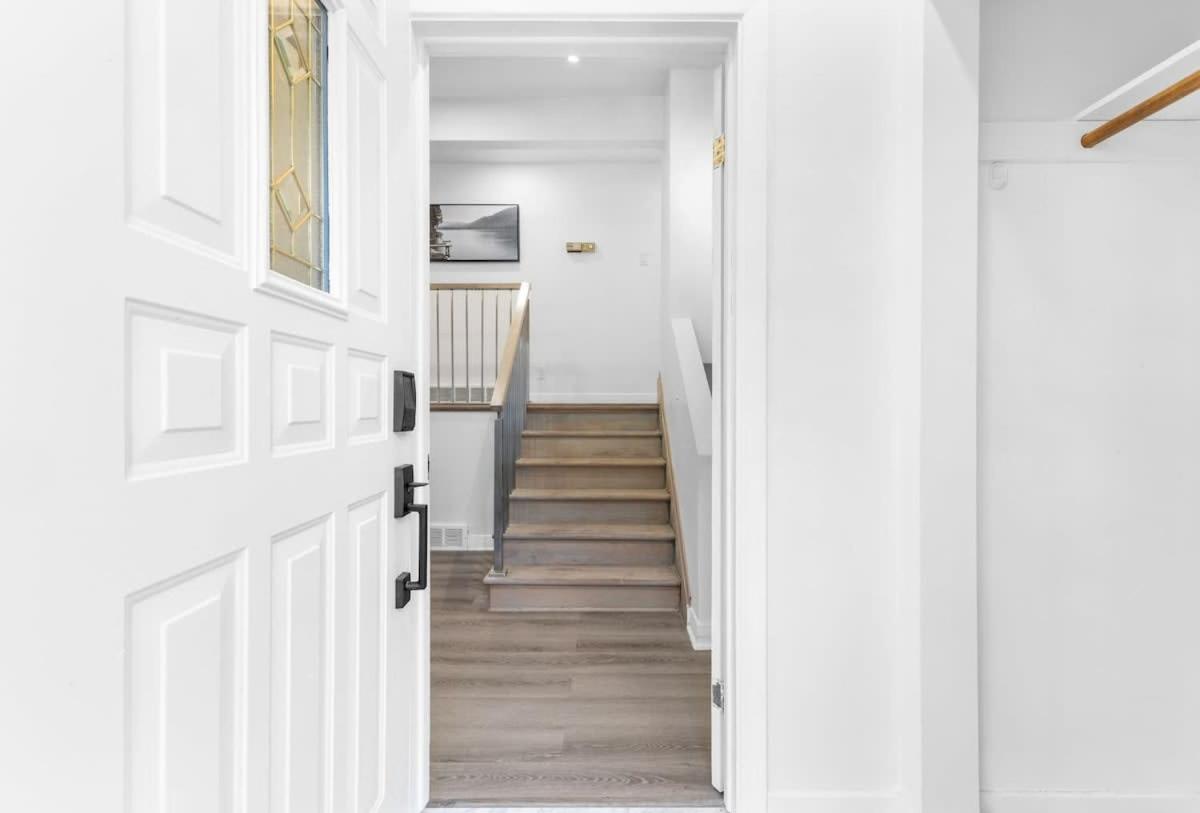 Spacious Urban Cabin in West Montreal - 4BR