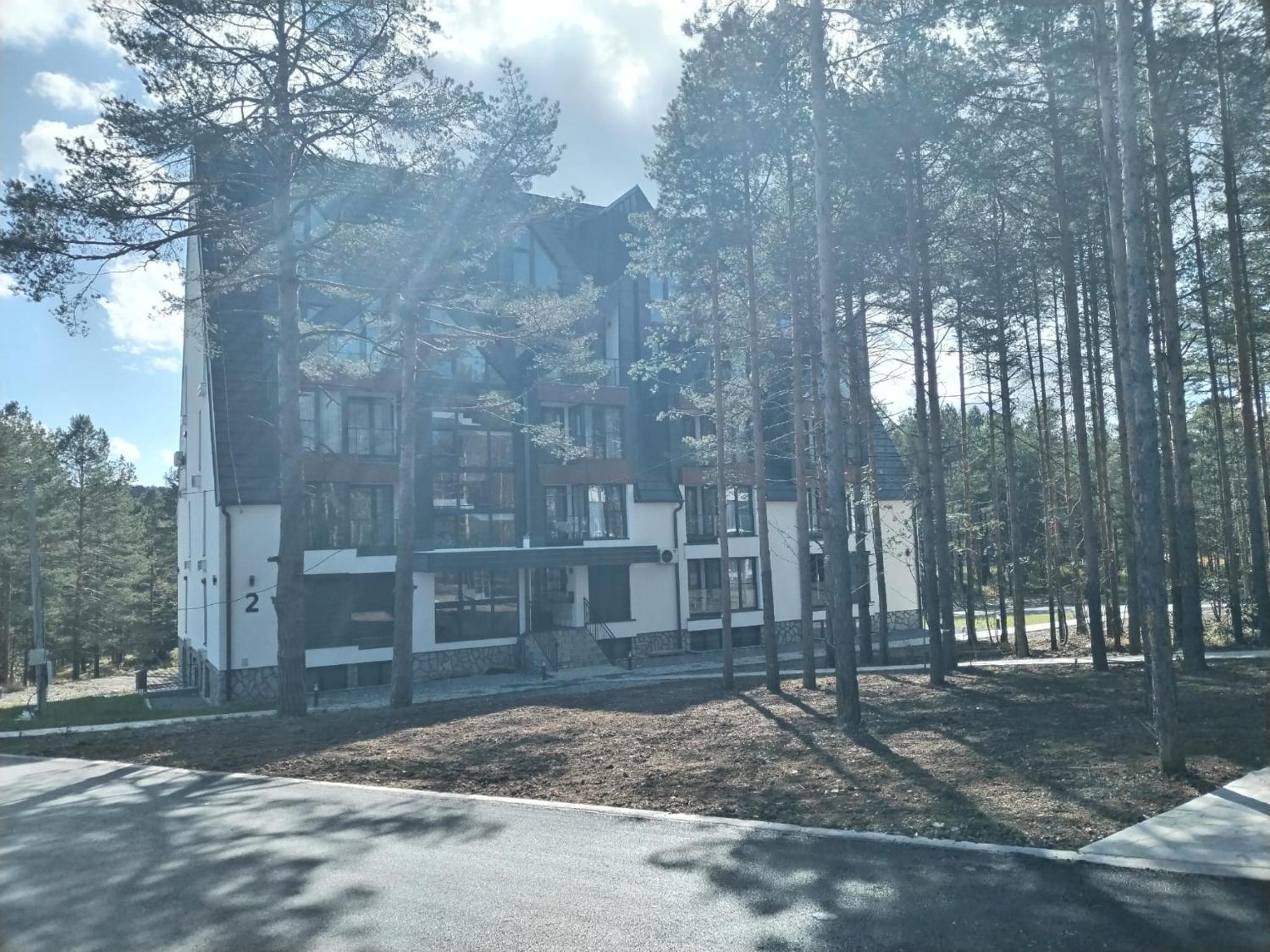 MONA Apartman - Šumska Oaza view 4