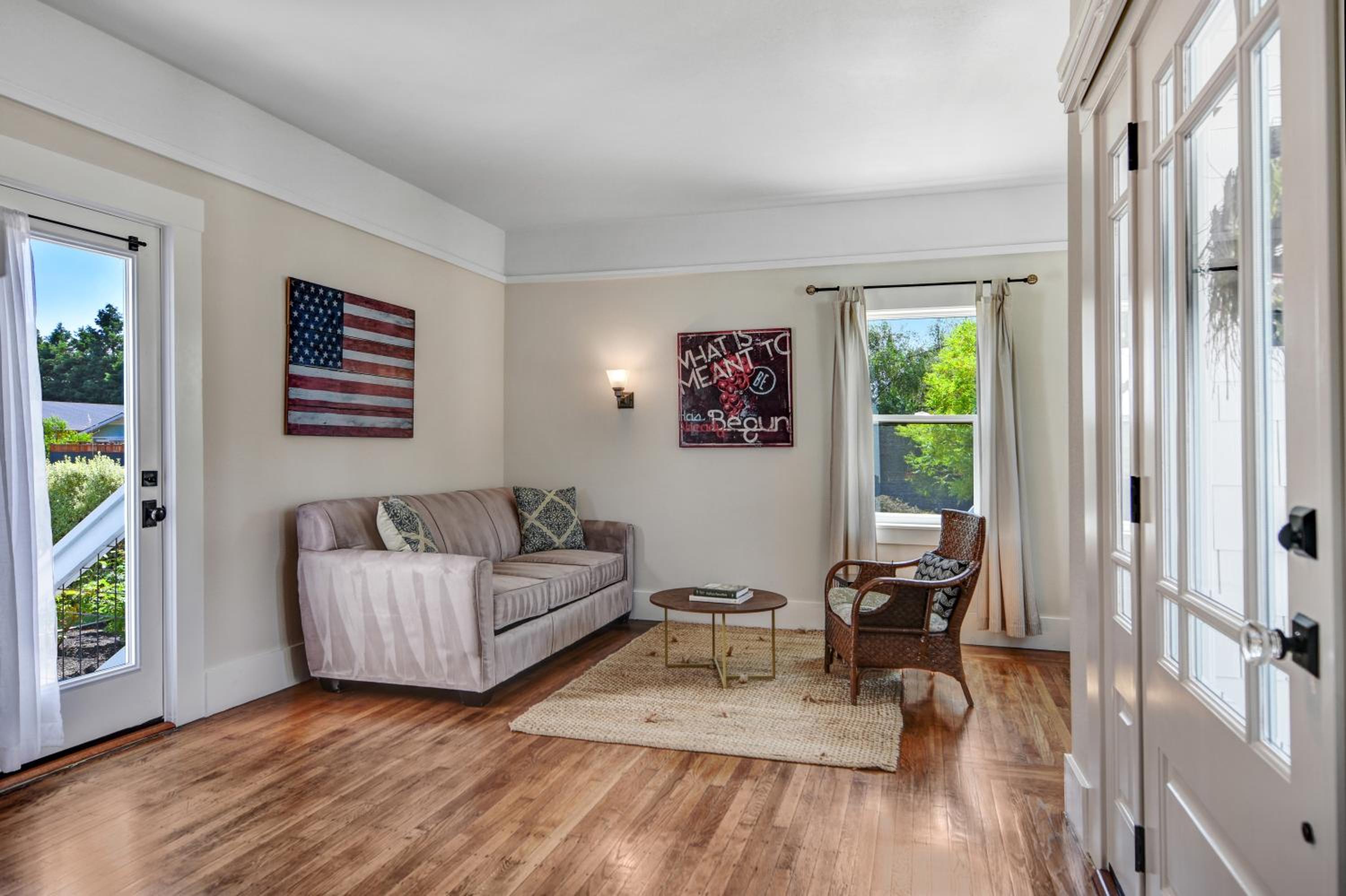 Casa Blanca view 5