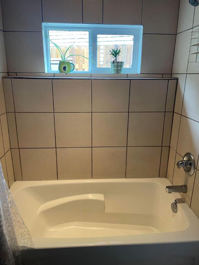 Oysterbeds offers our Oyster Suite