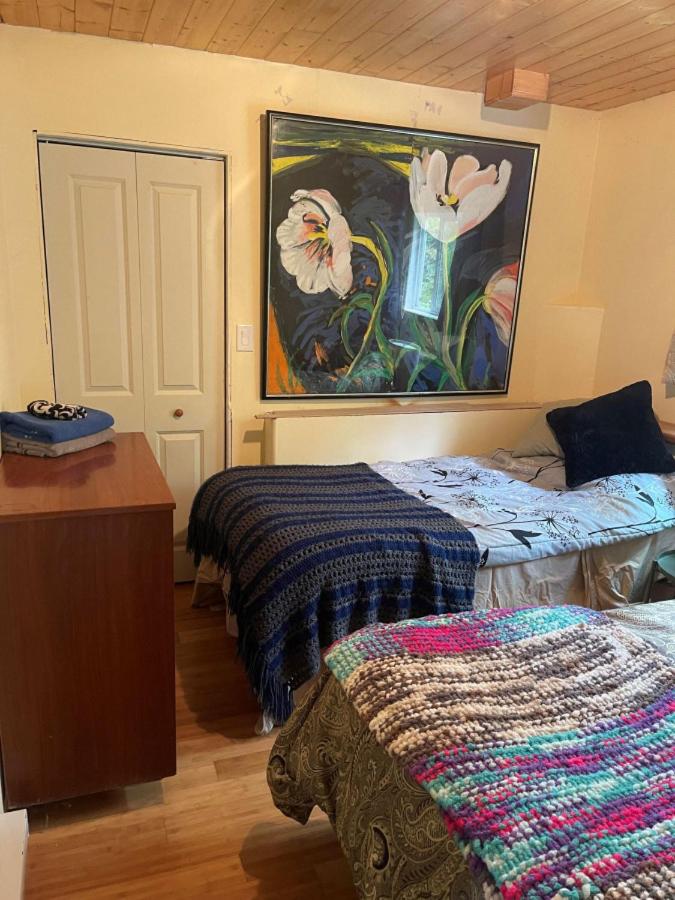 Oysterbeds offers our Oyster Suite