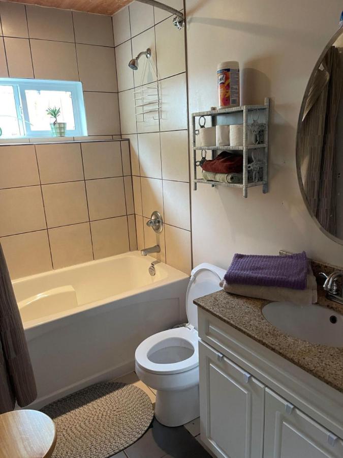 Oysterbeds offers our Oyster Suite