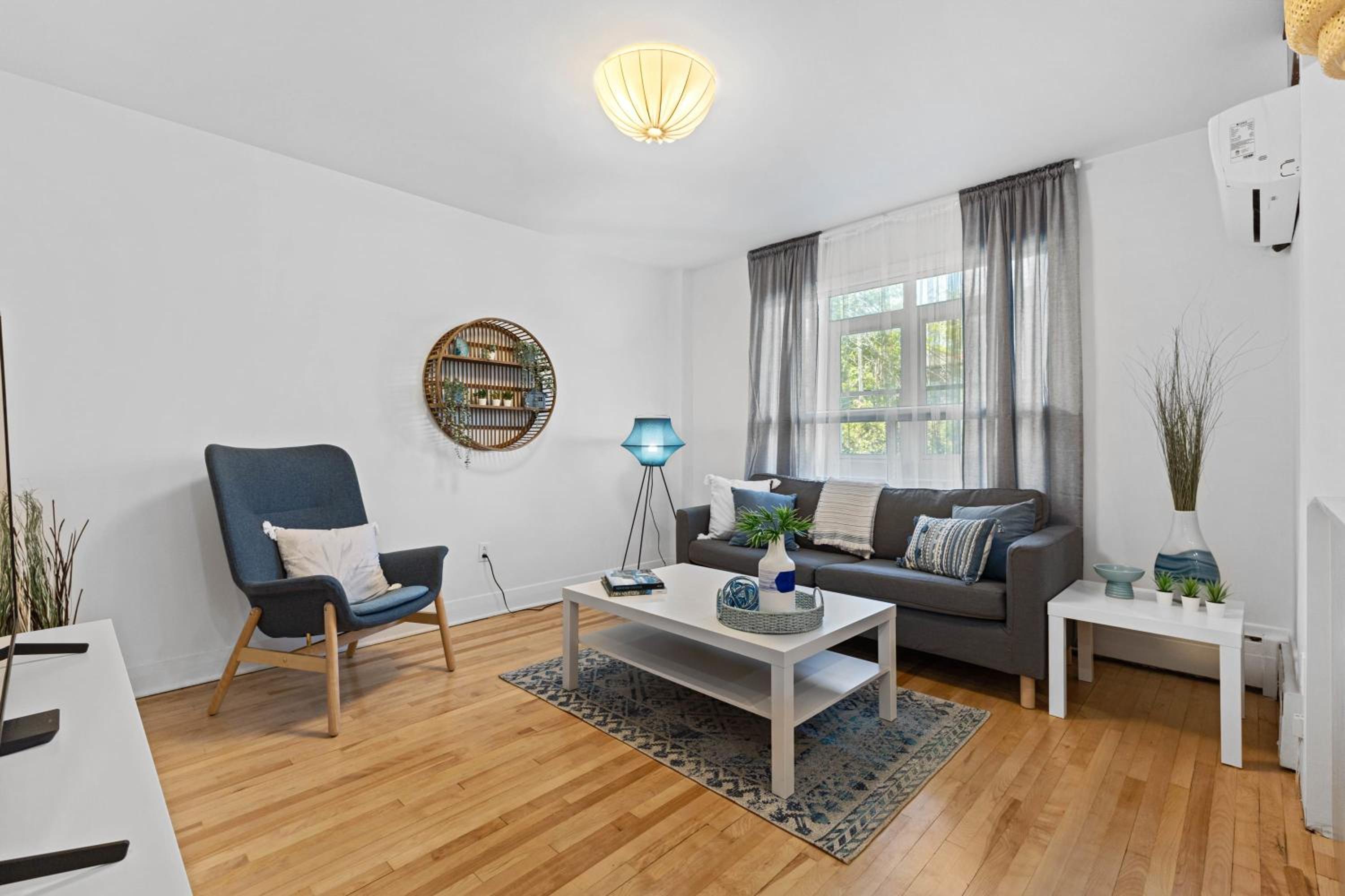Large Beautiful 2BR Apartment fully equipped