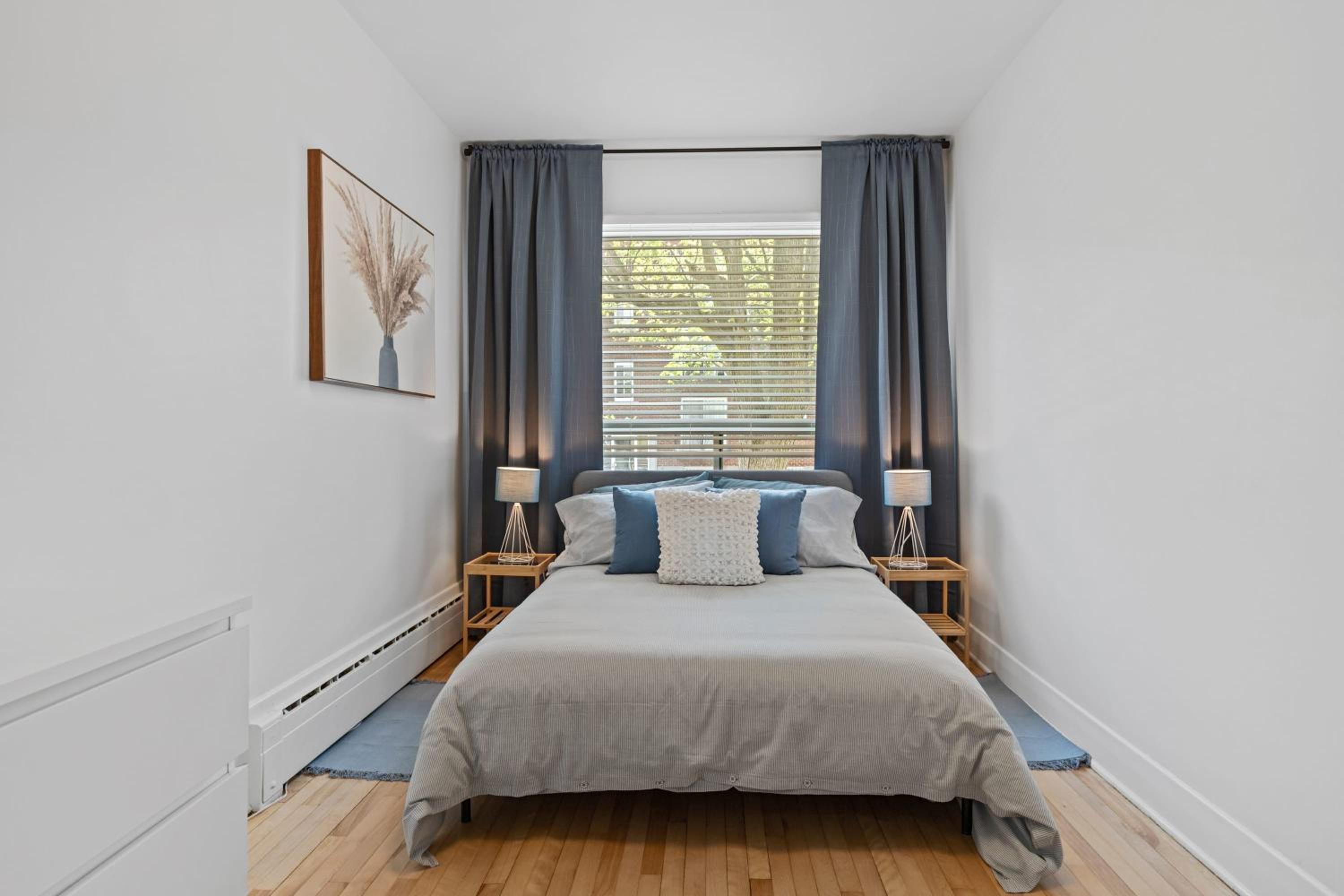 Large Beautiful 2BR Apartment fully equipped