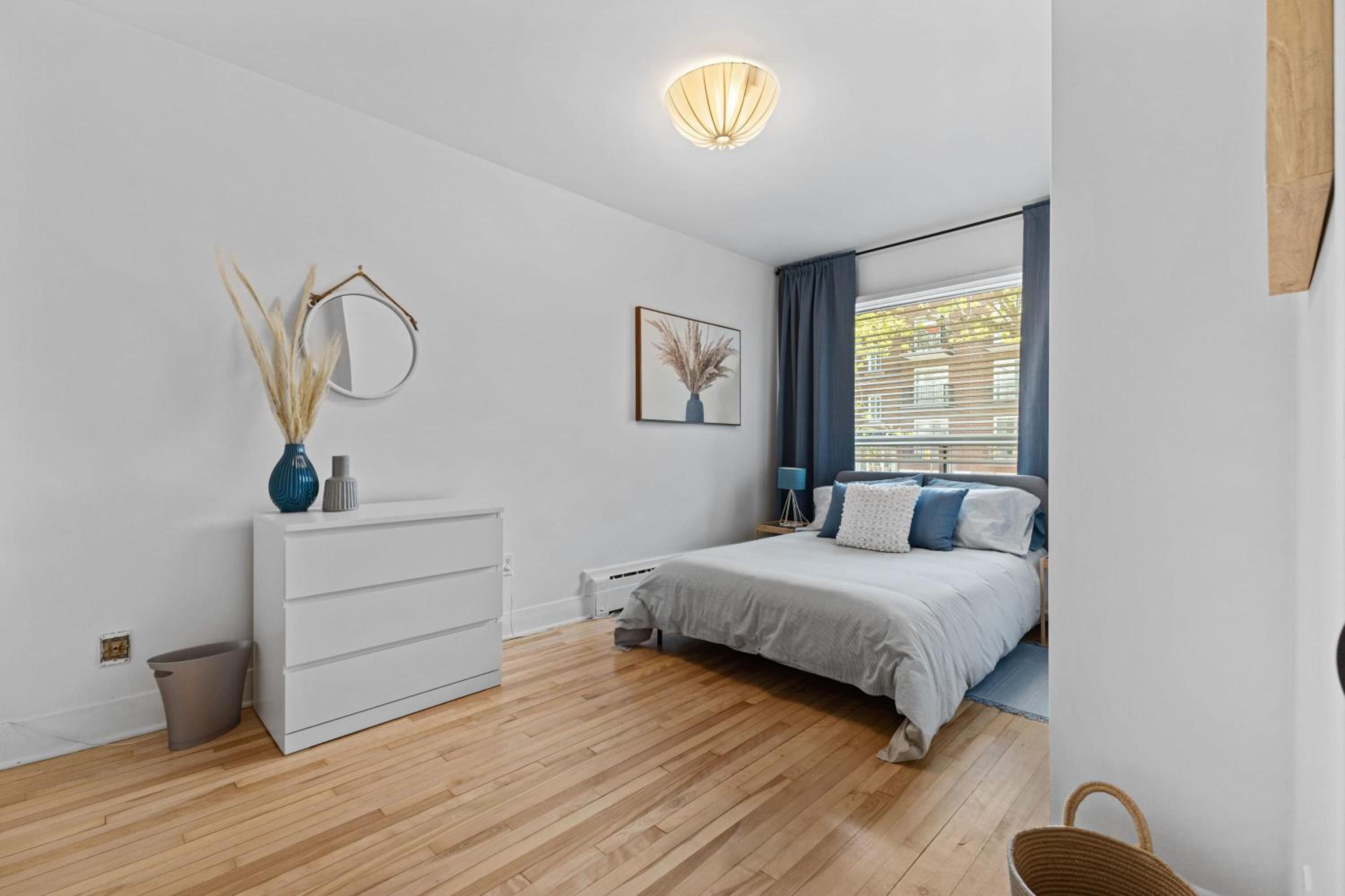 Large Beautiful 2BR Apartment fully equipped