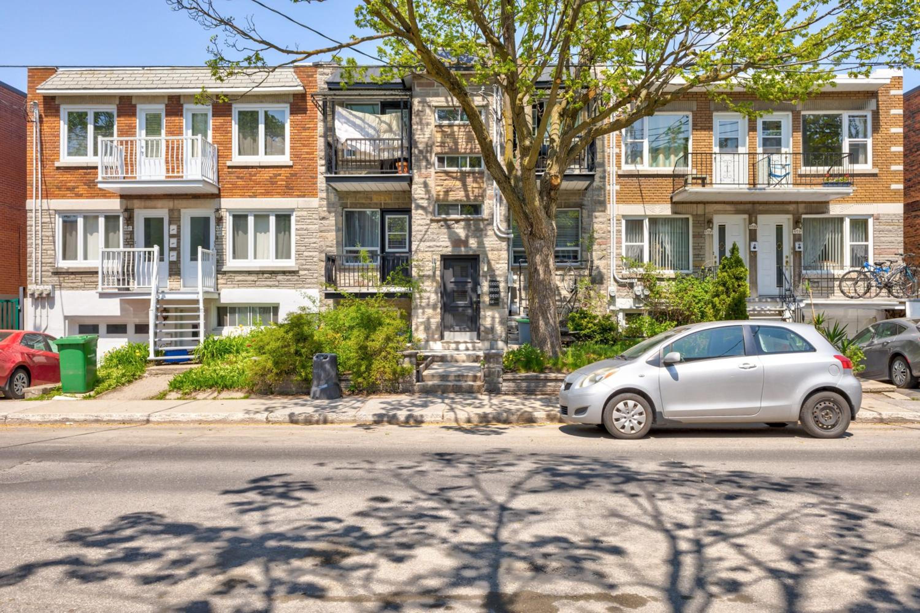 Large Beautiful 2BR Apartment fully equipped