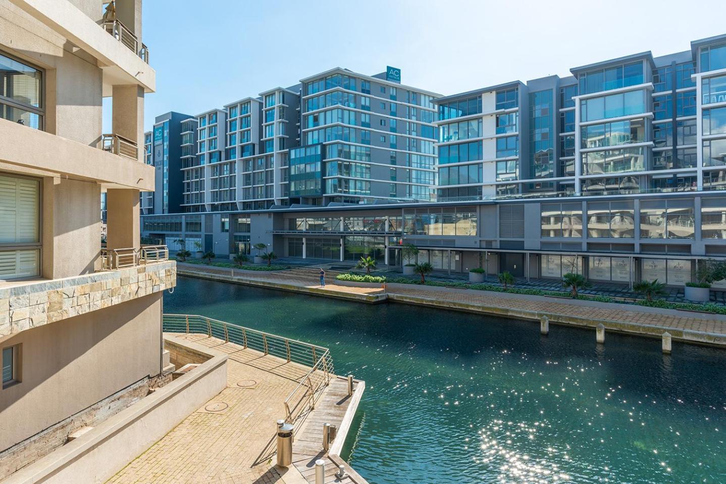 V&A Waterfront Luxury by NIVAR