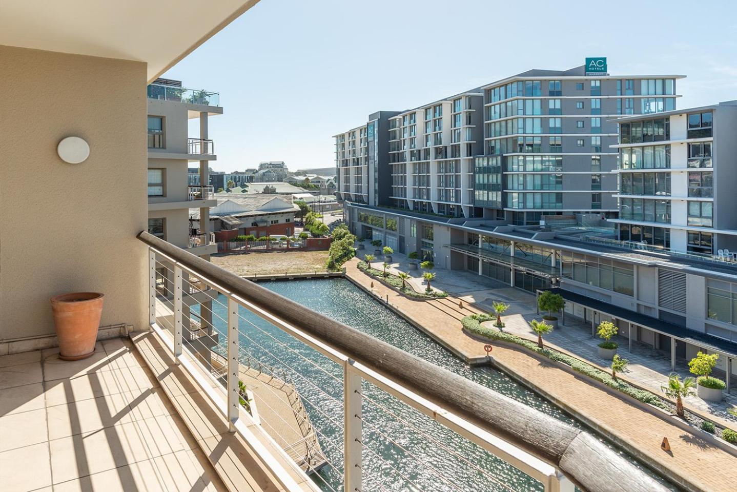 V&A Waterfront Luxury by NIVAR