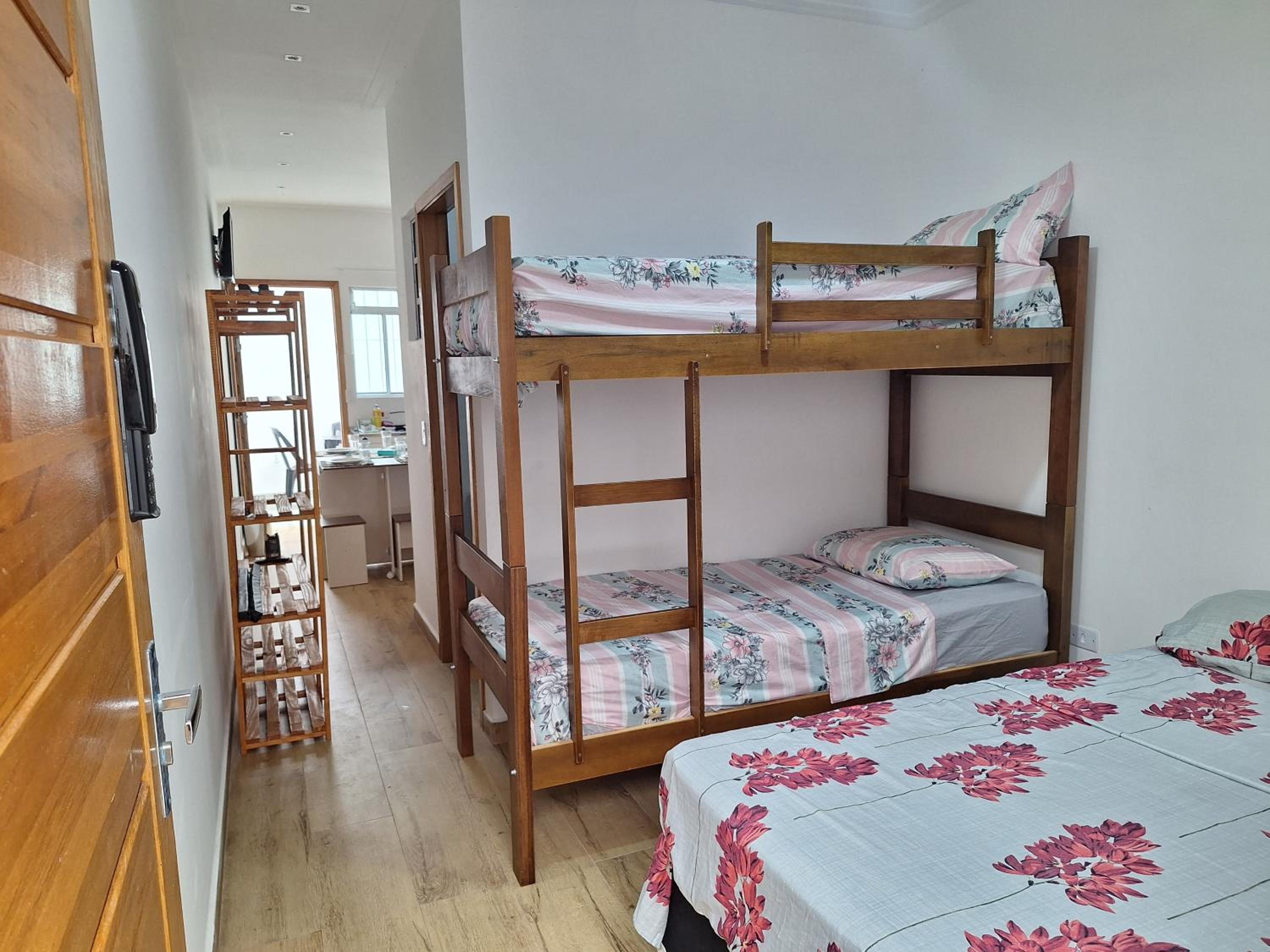 Residencial Caetano, Micro Casa com churrasqueira privativa e piscina do condomínio, infantil, adulto e hidromassagem