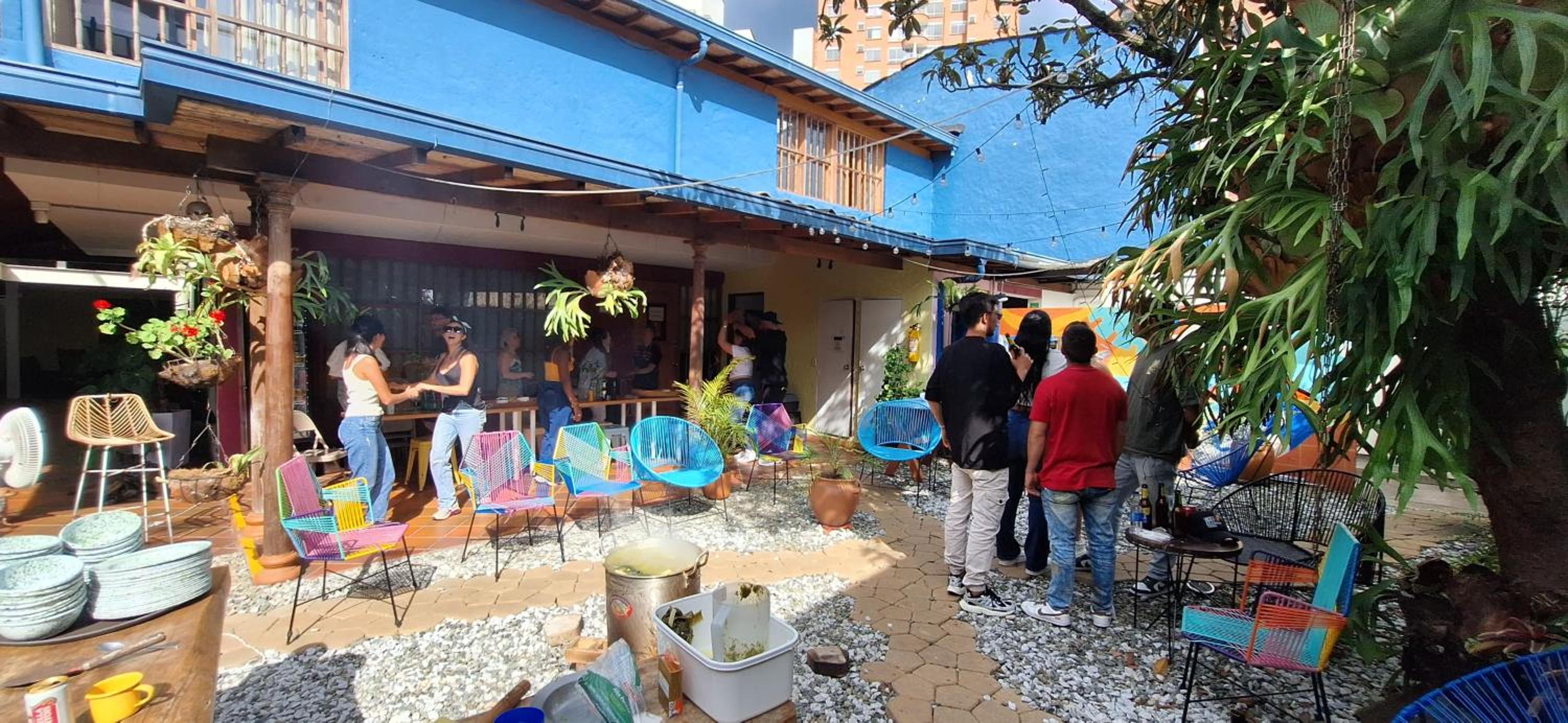 Yolo Hostel Medellin