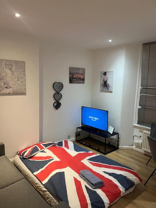 Kensington Studio Apartment in Central London
