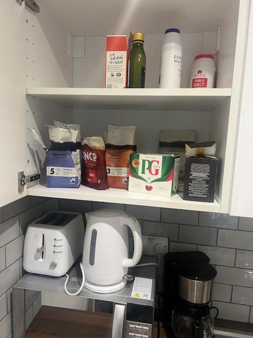Kensington Studio Apartment in Central London