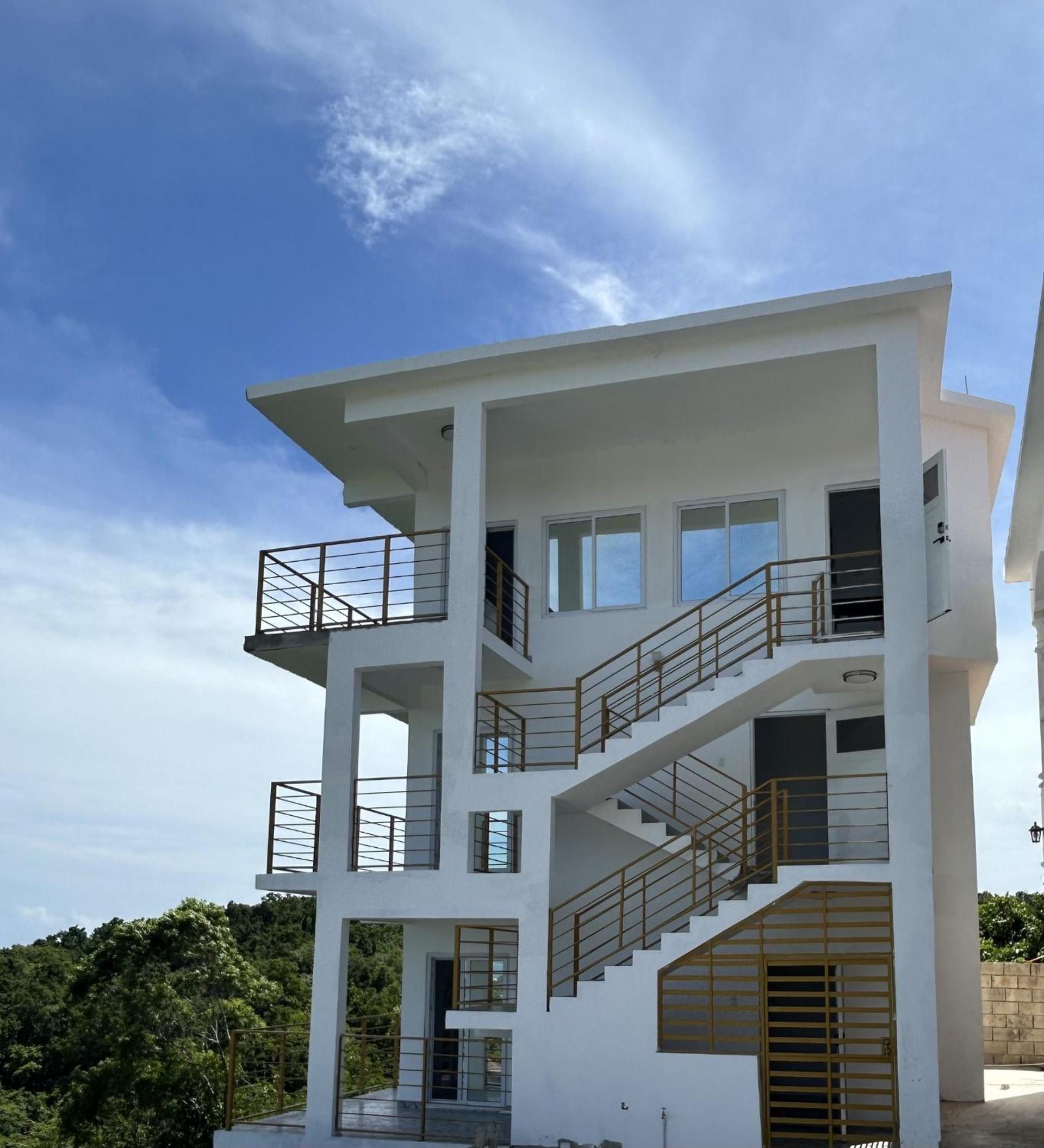 Rio View Apartments view 3