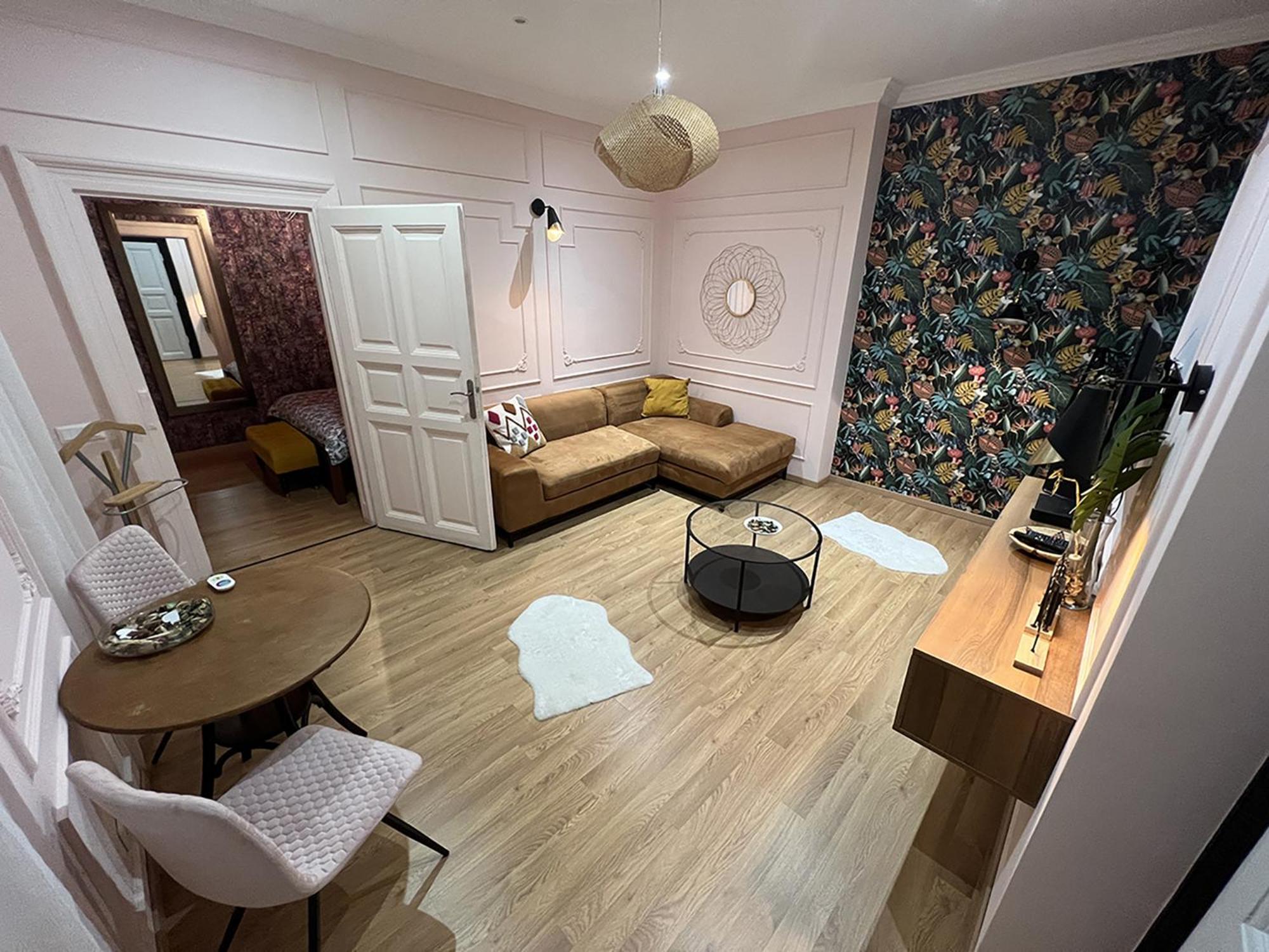 József Apartment