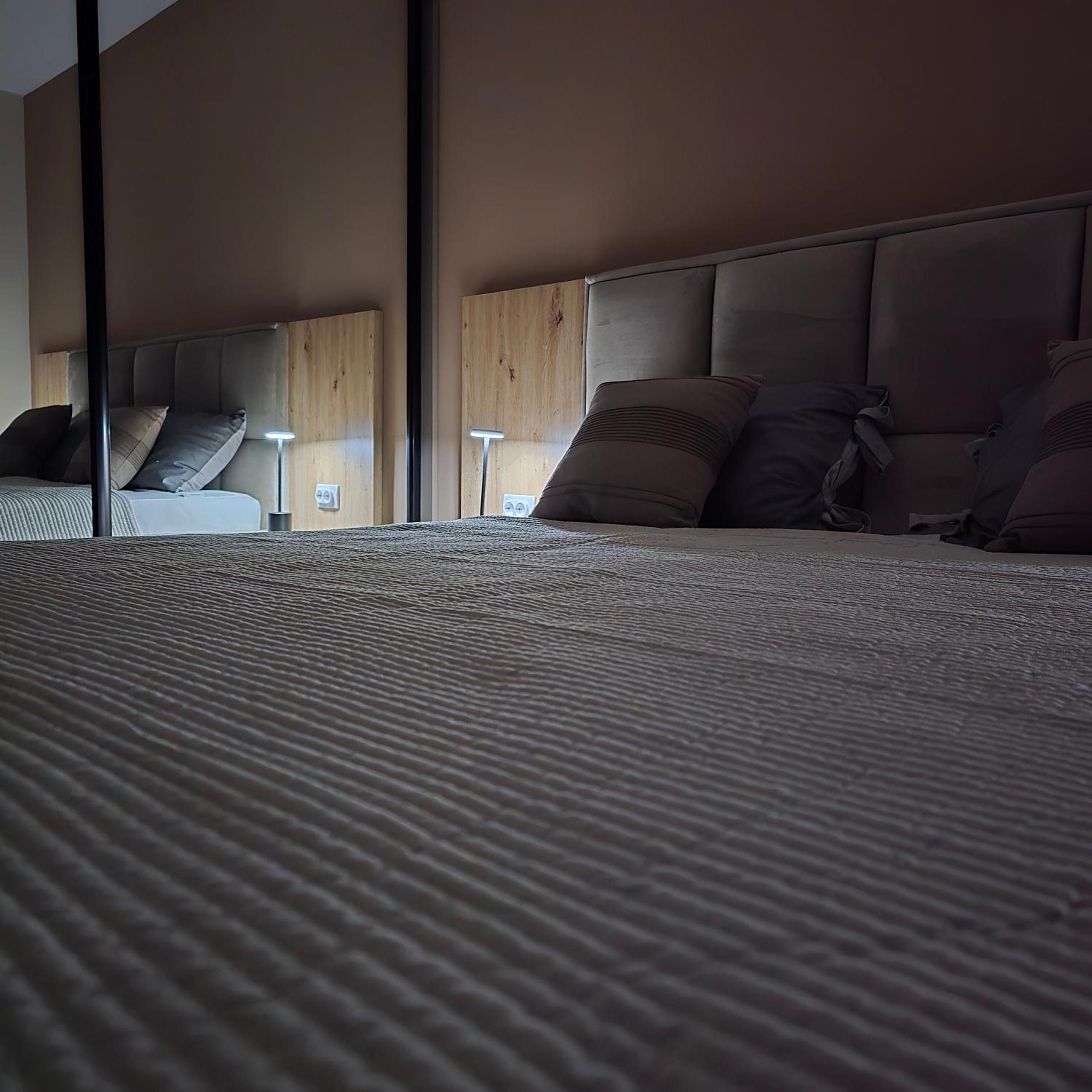 S-Lux apartman