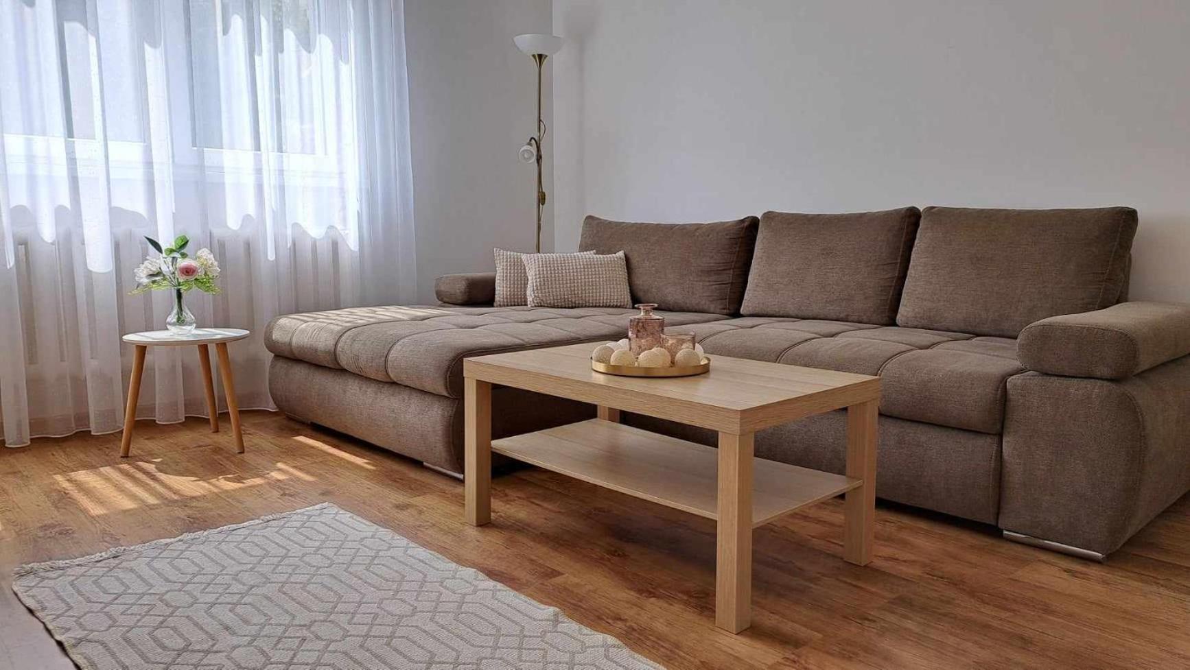 Peony Apartment