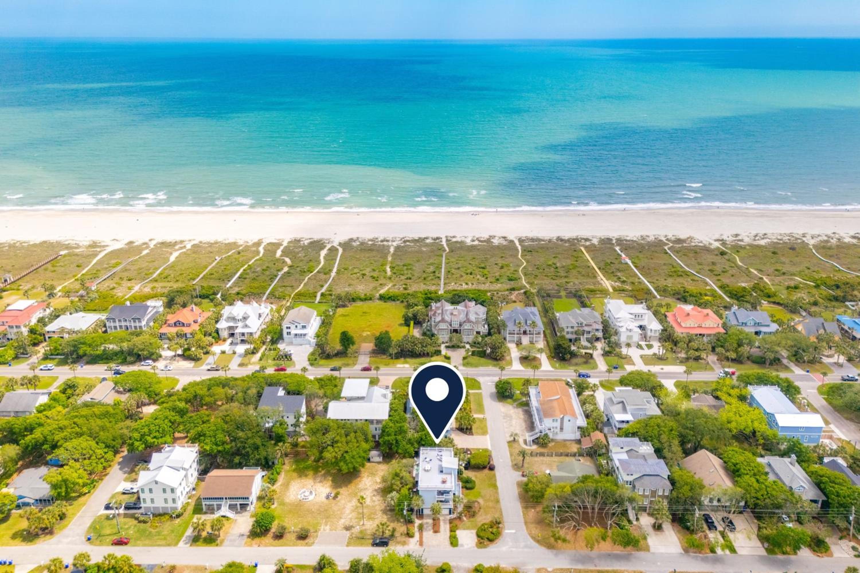 3800 Cameron Boulevard AvantStay Pool Ocean Views Deck
