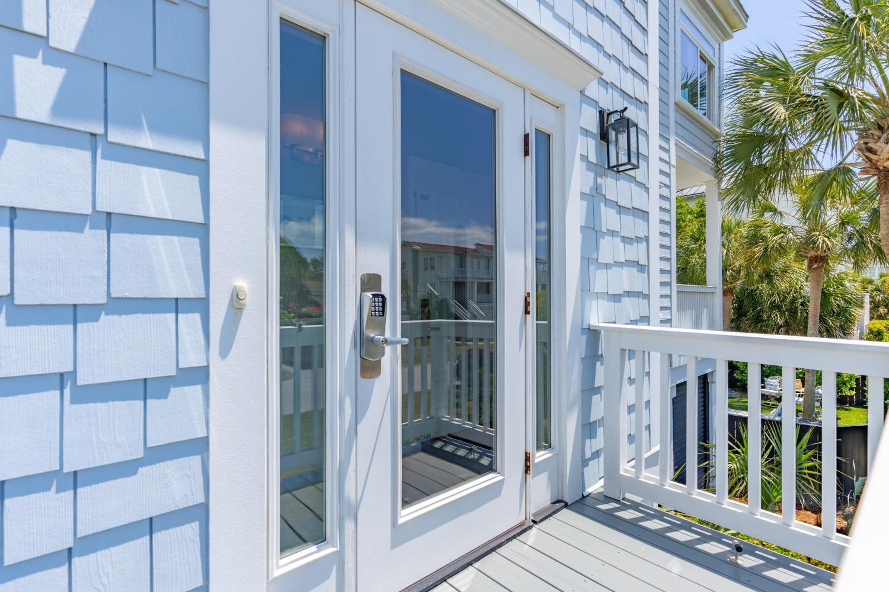 3800 Cameron Boulevard AvantStay Pool Ocean Views Deck