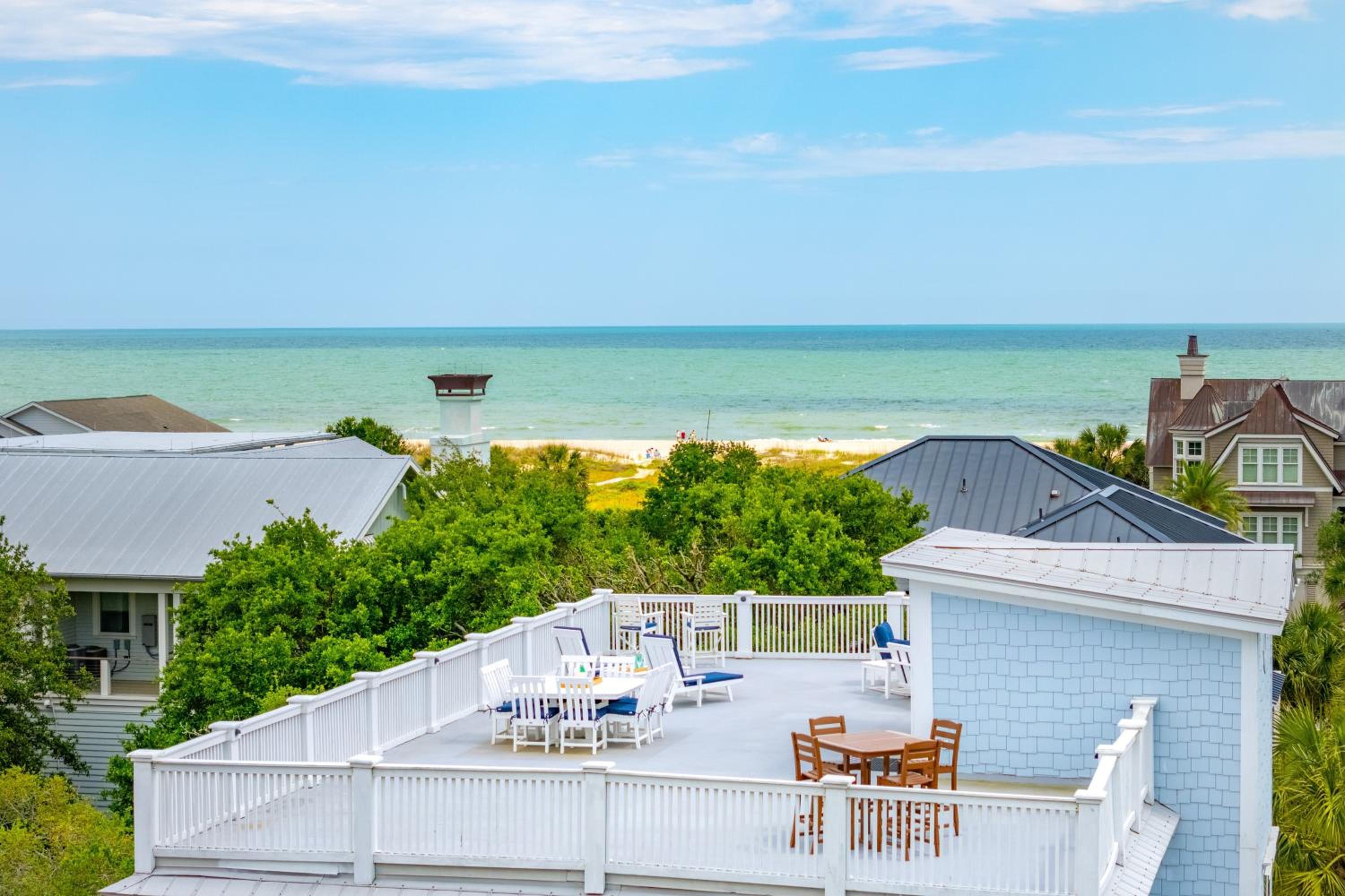3800 Cameron Boulevard AvantStay Pool Ocean Views Deck