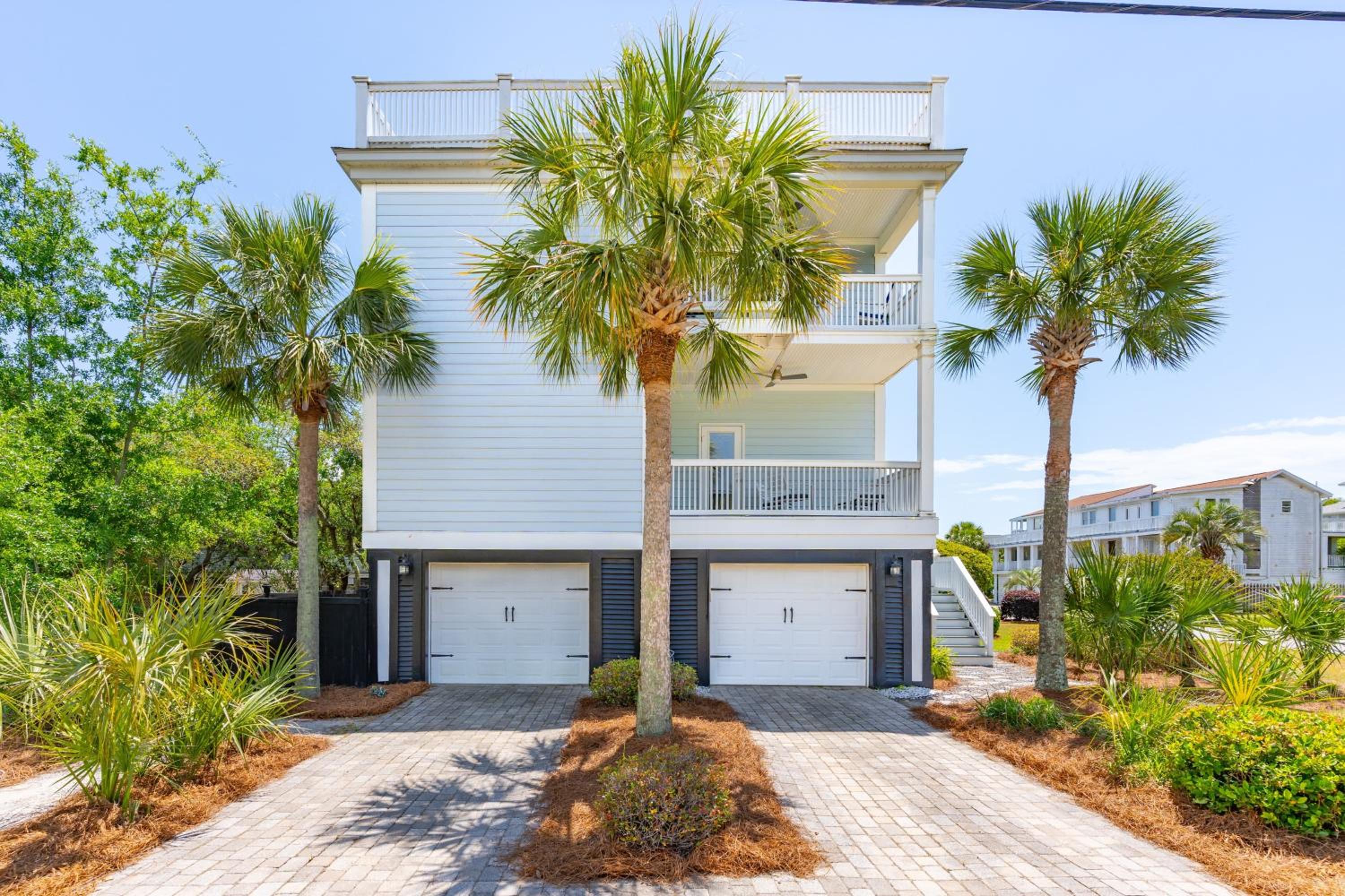 3800 Cameron Boulevard AvantStay Pool Ocean Views Deck