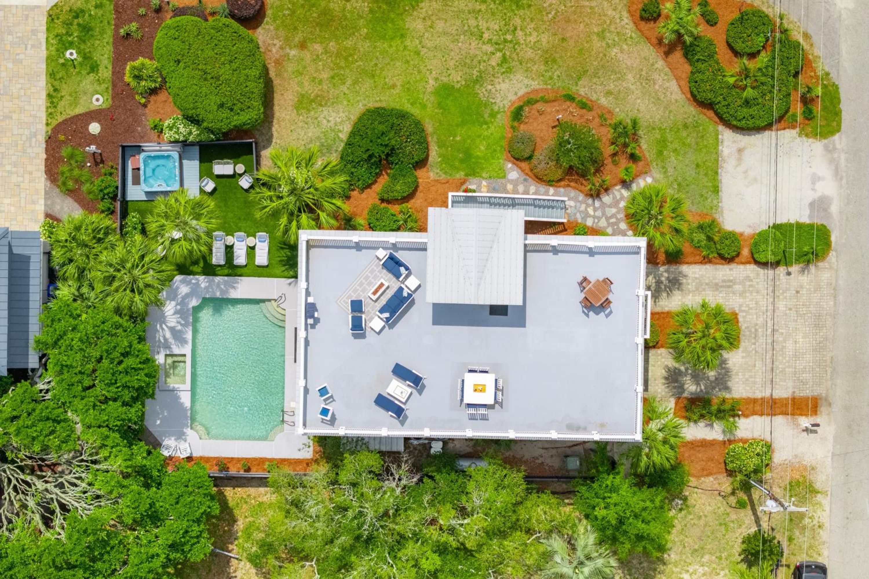 3800 Cameron Boulevard AvantStay Pool Ocean Views Deck