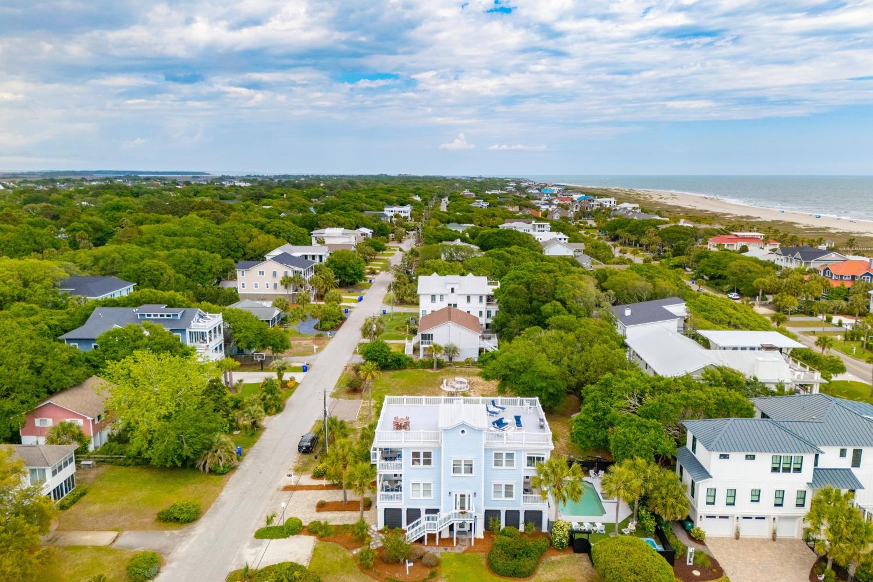 3800 Cameron Boulevard AvantStay Pool Ocean Views Deck