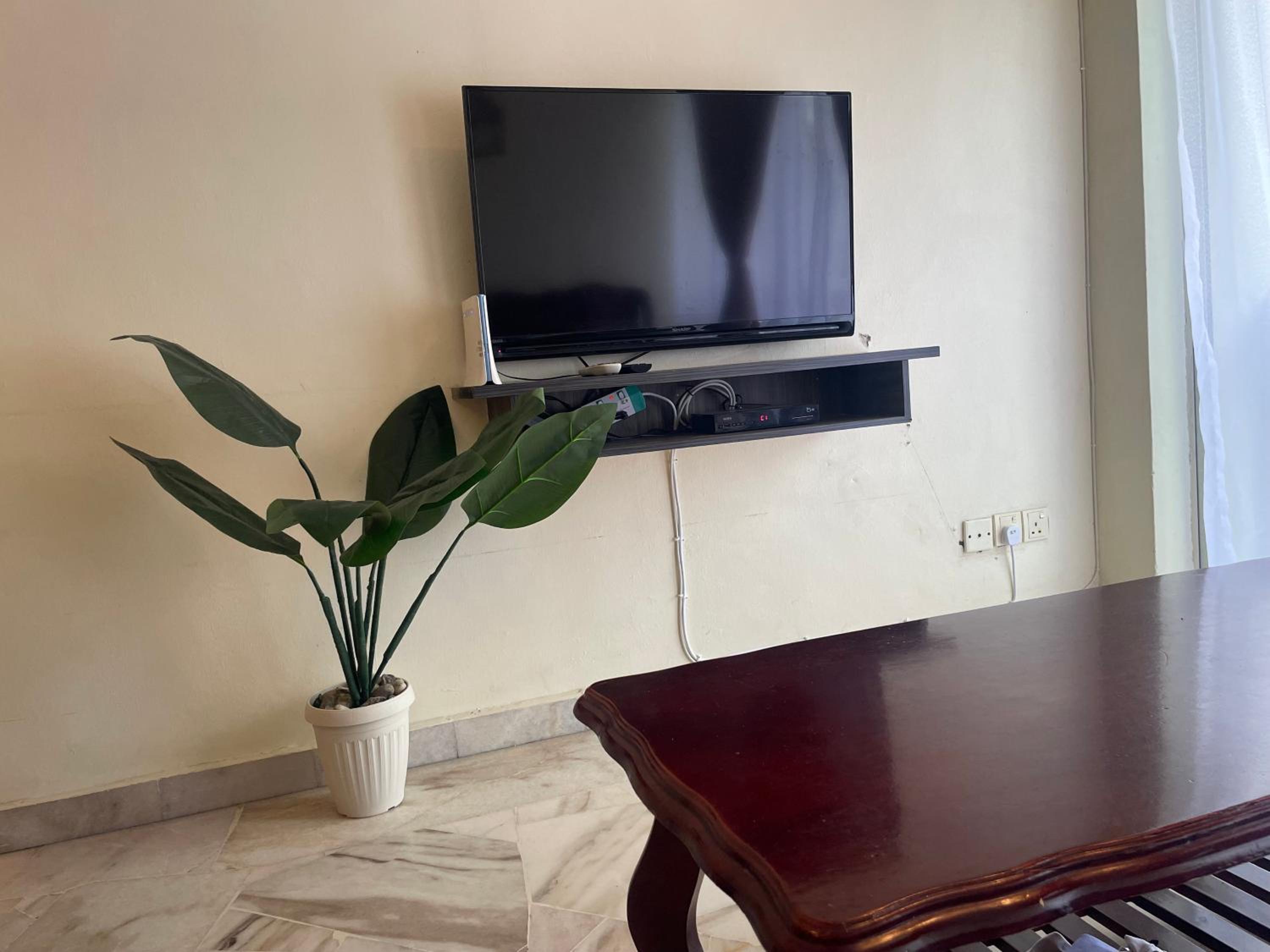 12pax Seaside Homestay Port Dickson 3R3B,Wifi,Beach,Pool,BBQ photo 8