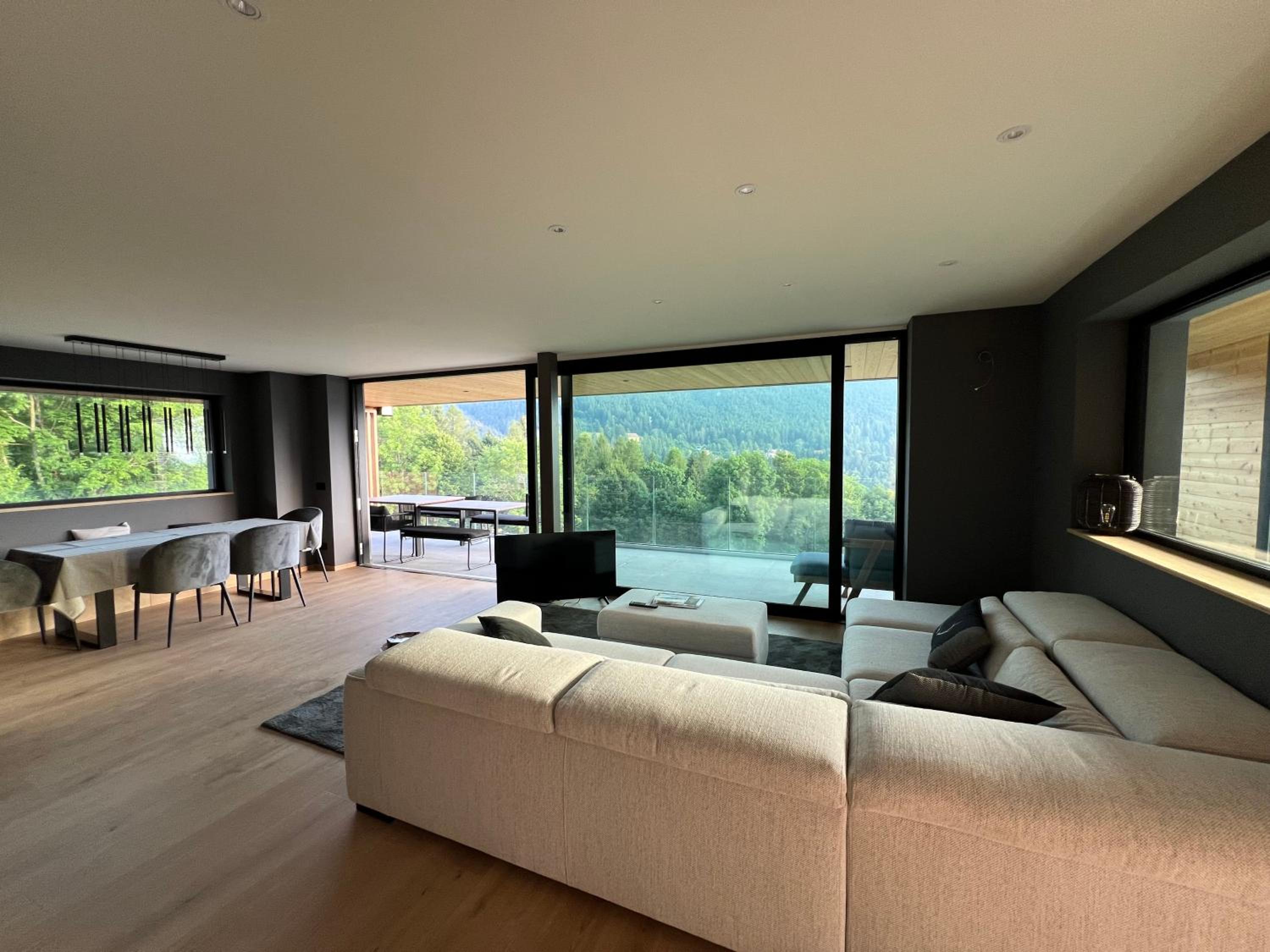 Glam Haus view 4