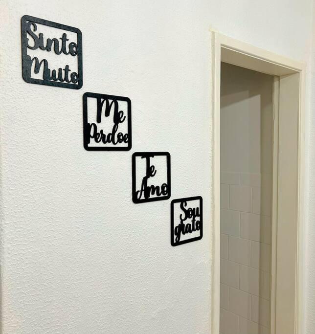 Studio 330 - aconchegante, 500m da Feirinha do Alto, com Garagem e Wi-Fi 500MB