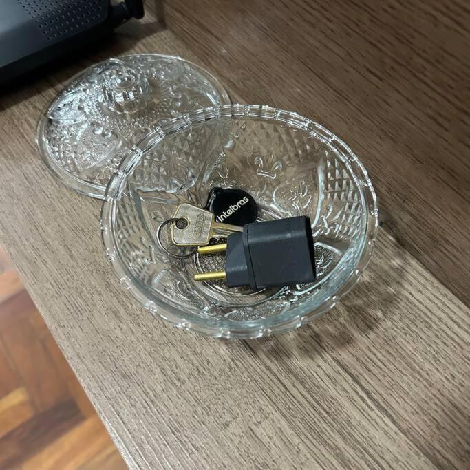 Studio 330 - aconchegante, 500m da Feirinha do Alto, com Garagem e Wi-Fi 500MB